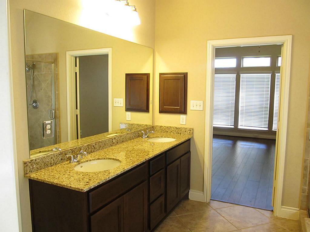 14104 Green Thicket Drive Property Photo 27