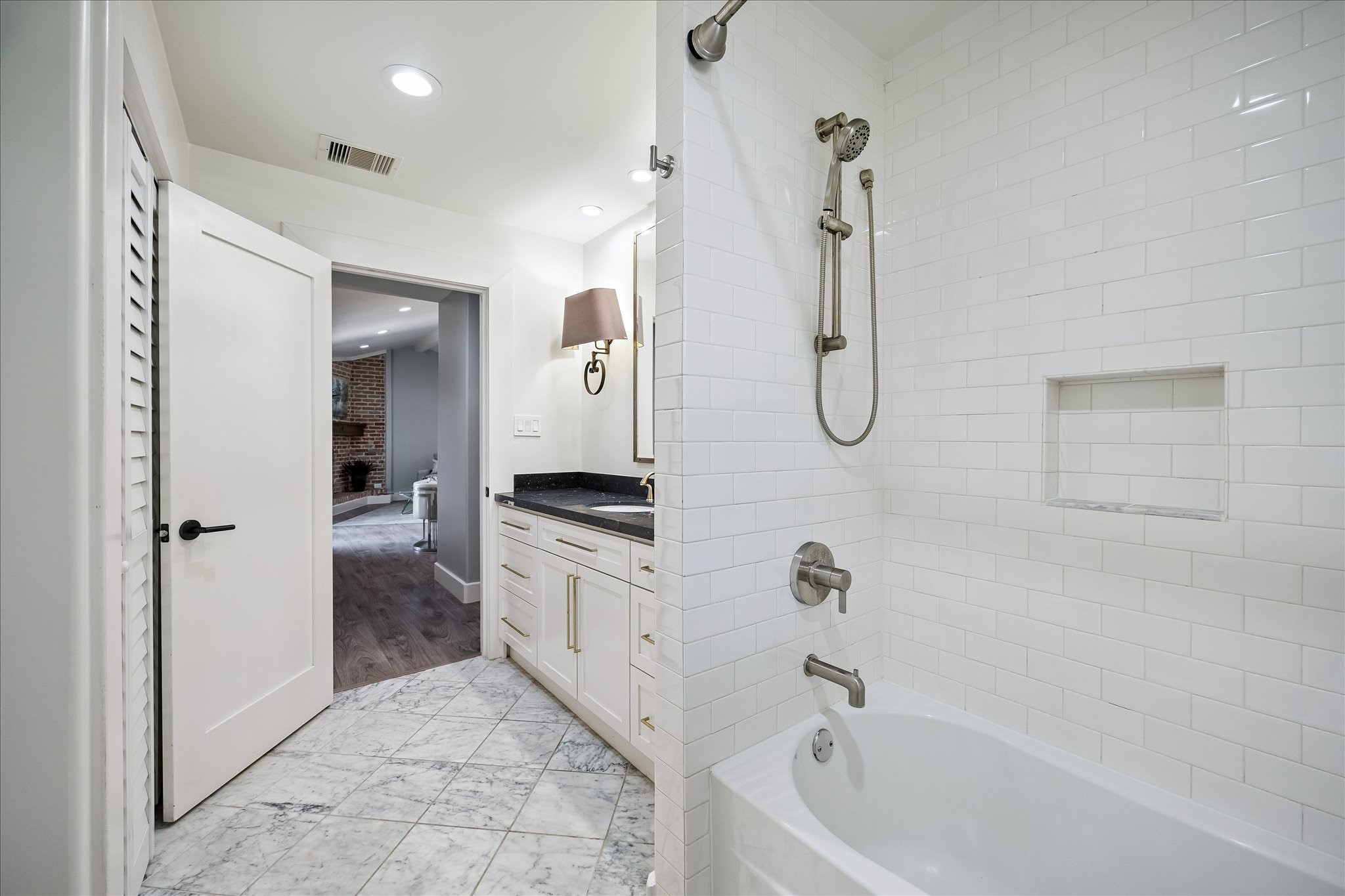4715 Braesvalley Drive Property Photo 22