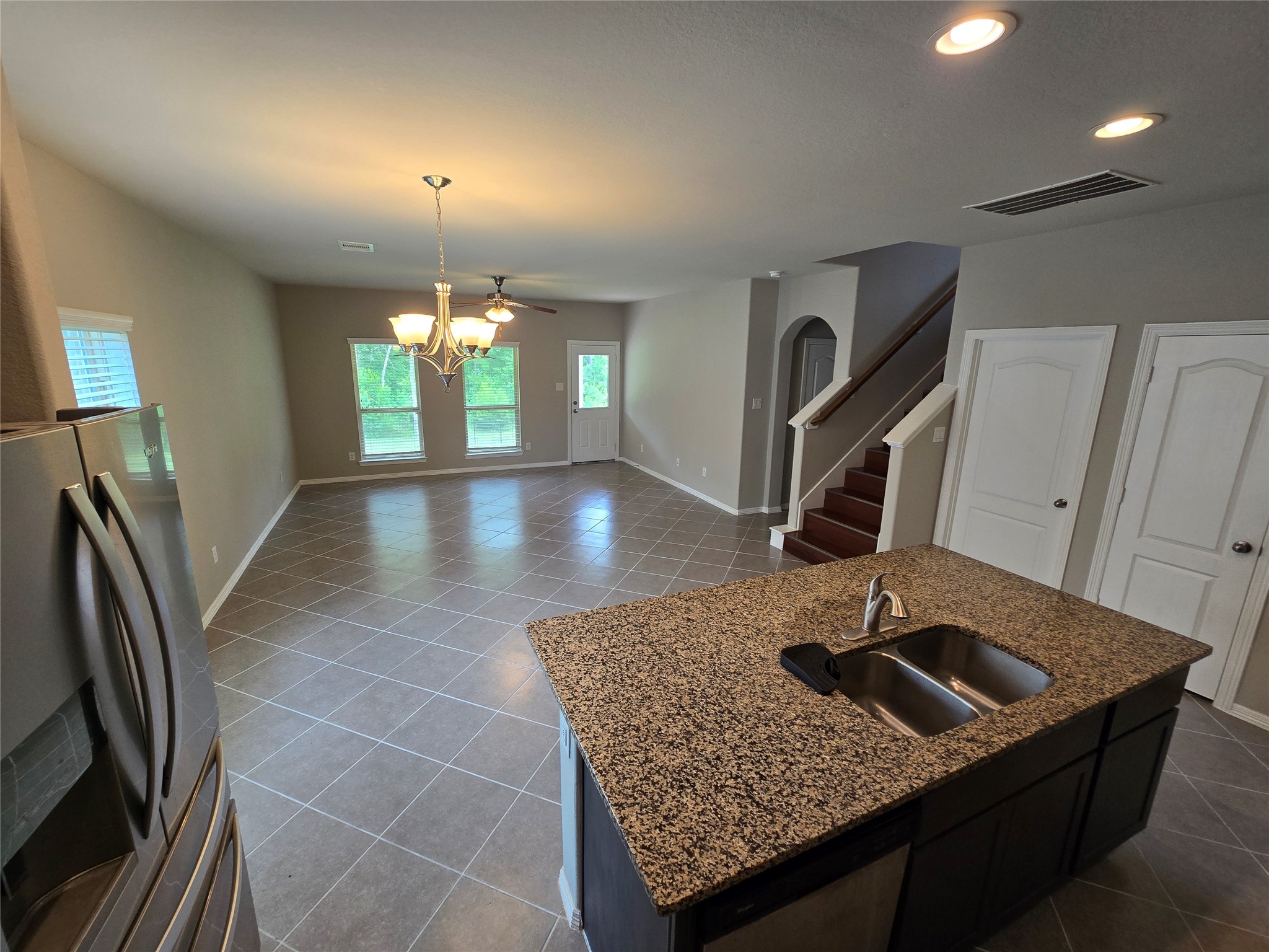 2027 Brookmont Drive Property Photo 9