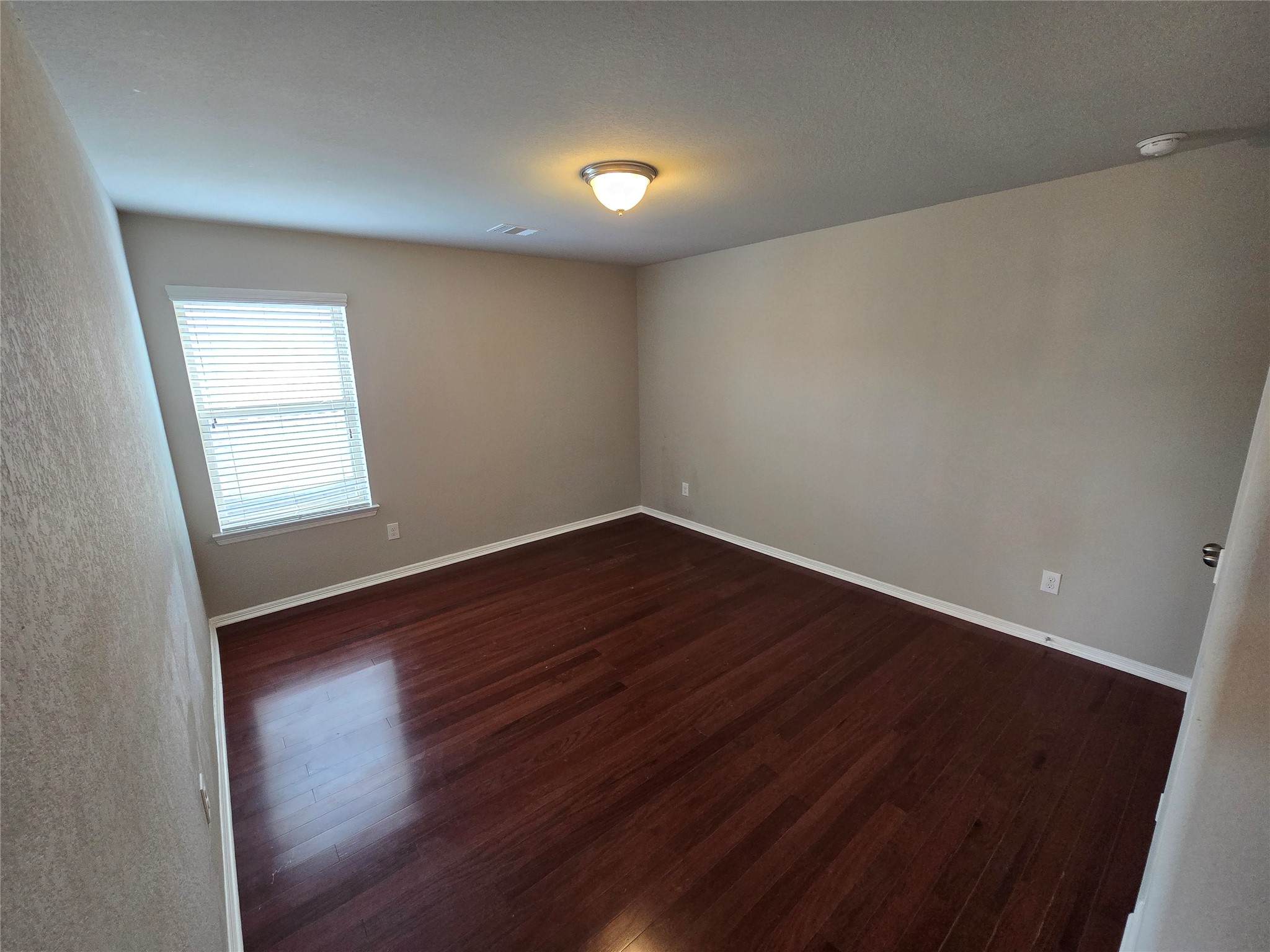 2027 Brookmont Drive Property Photo 12