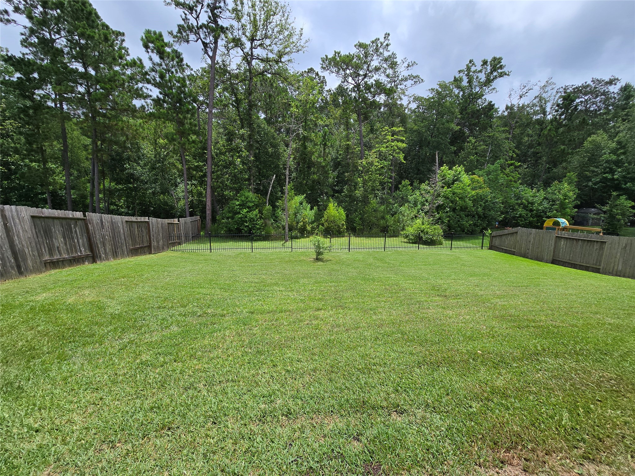 2027 Brookmont Drive Property Photo 15