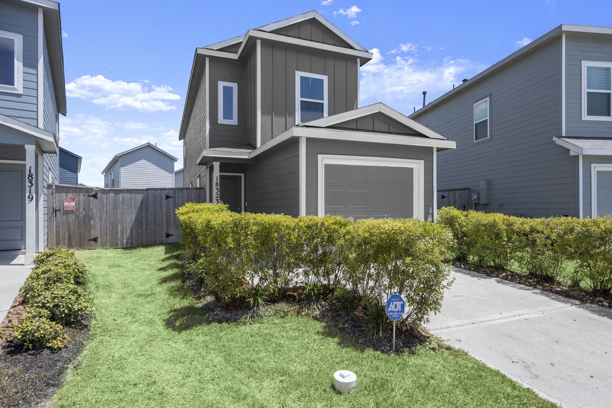 18323 Palazzo Romano Lane Property Photo 3