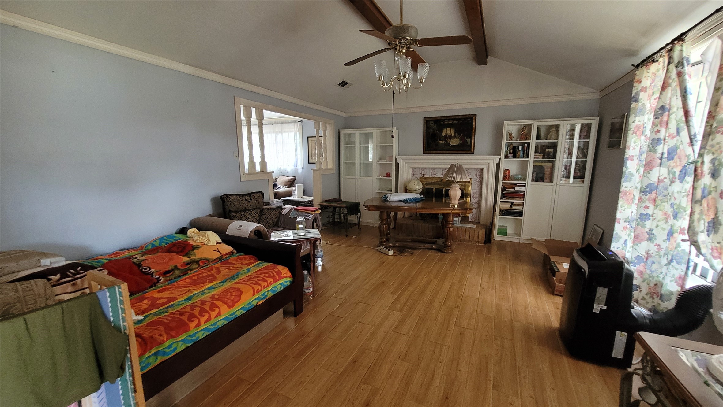 13015 Glenda Property Photo 2