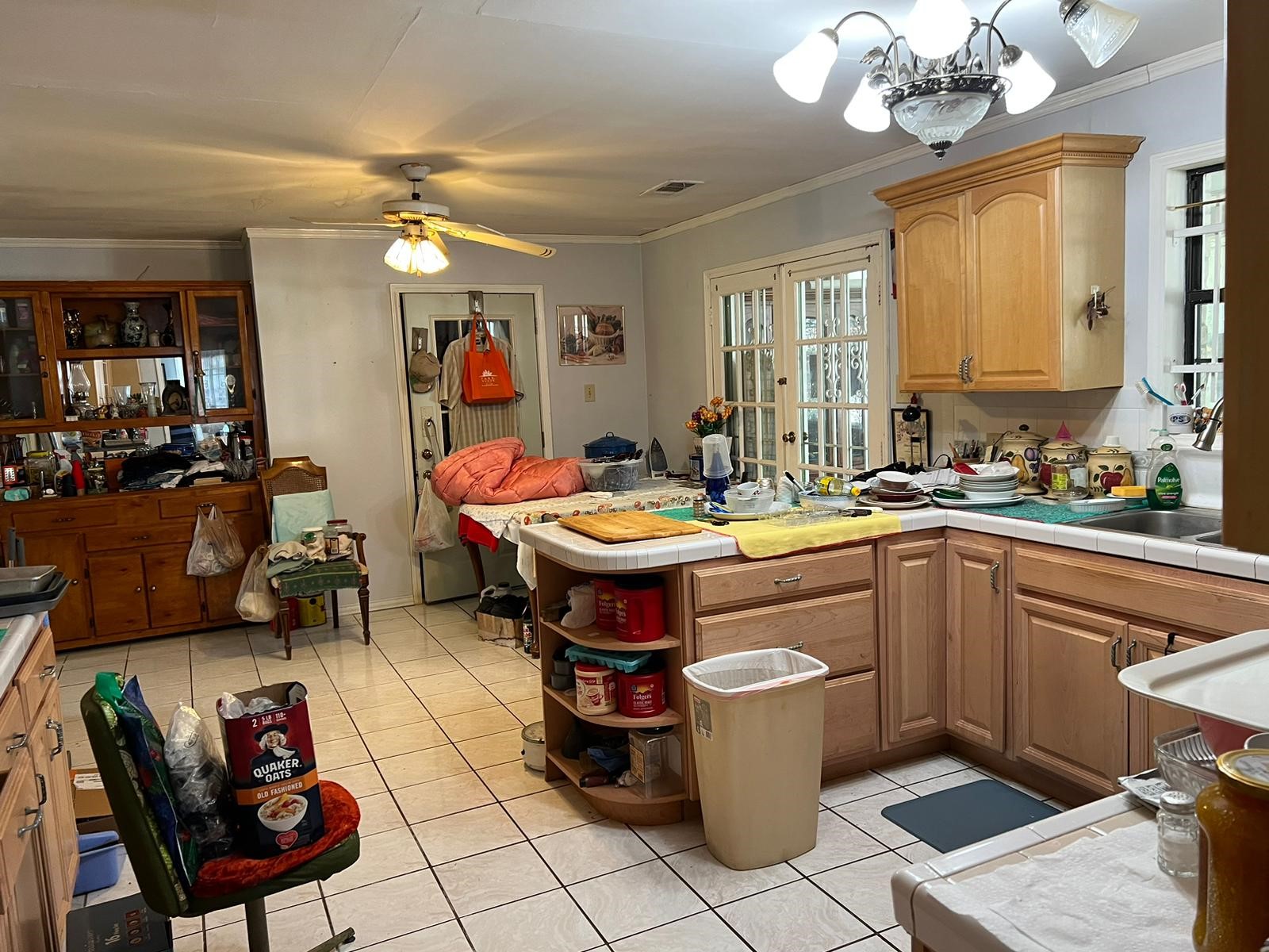 13015 Glenda Property Photo 4