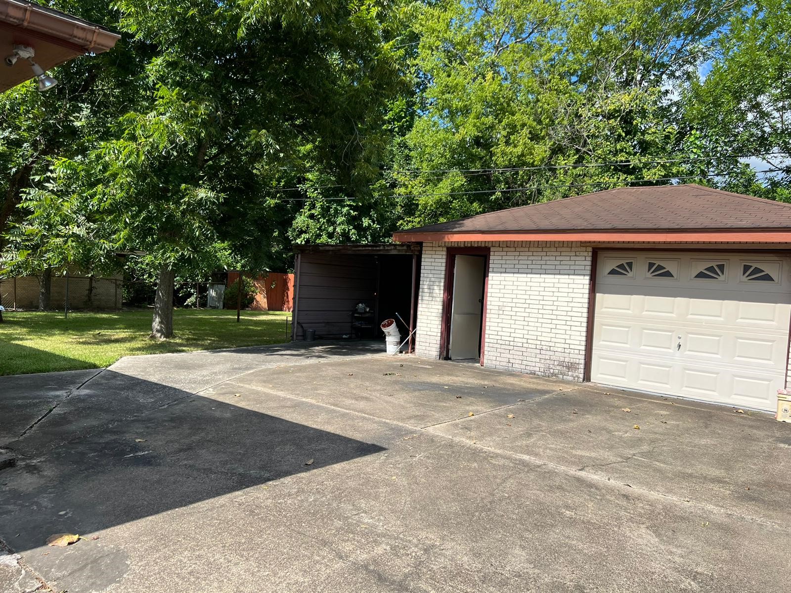 13015 Glenda Property Photo 11