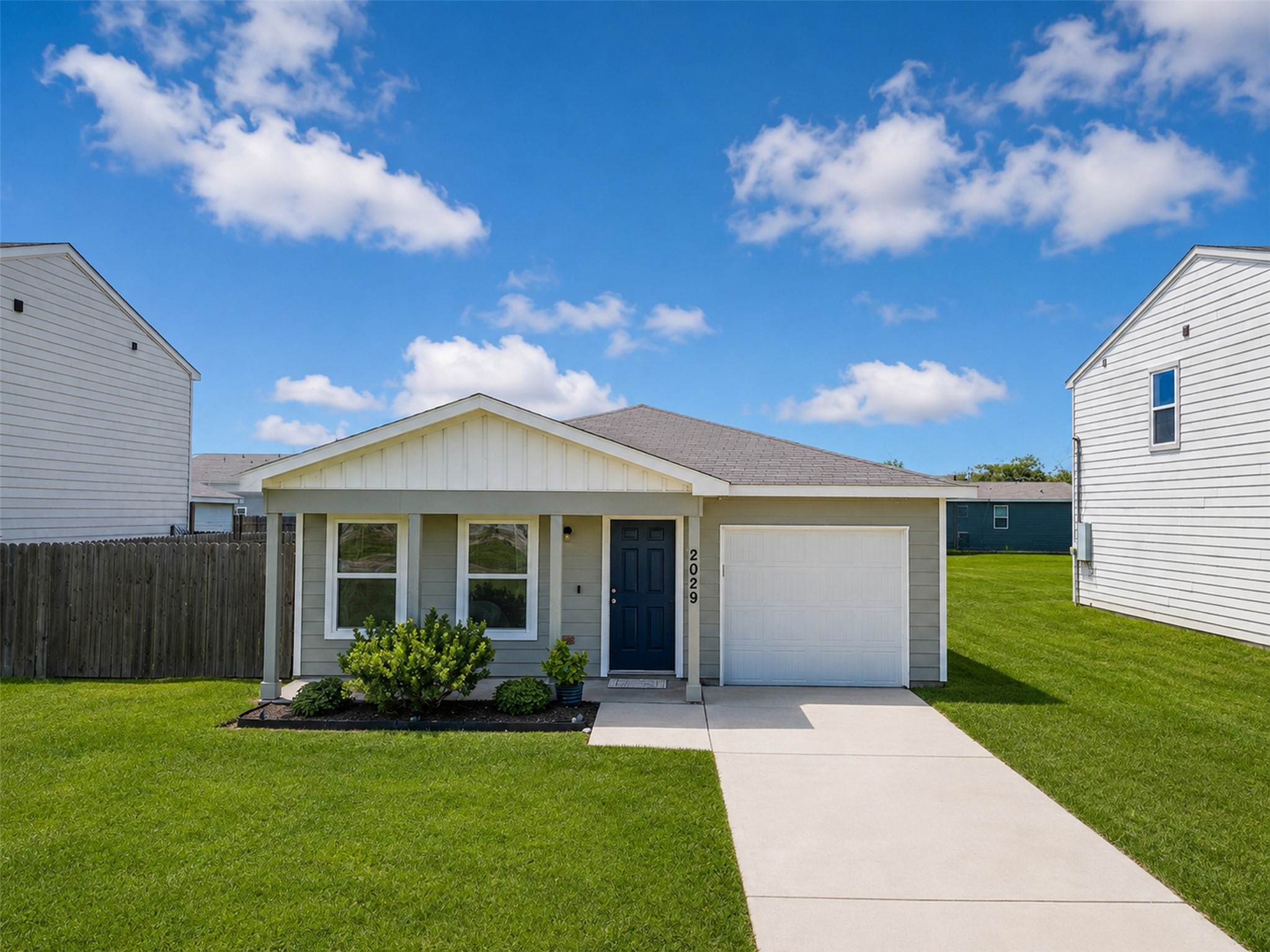 2029 6th Street Property Photo 1