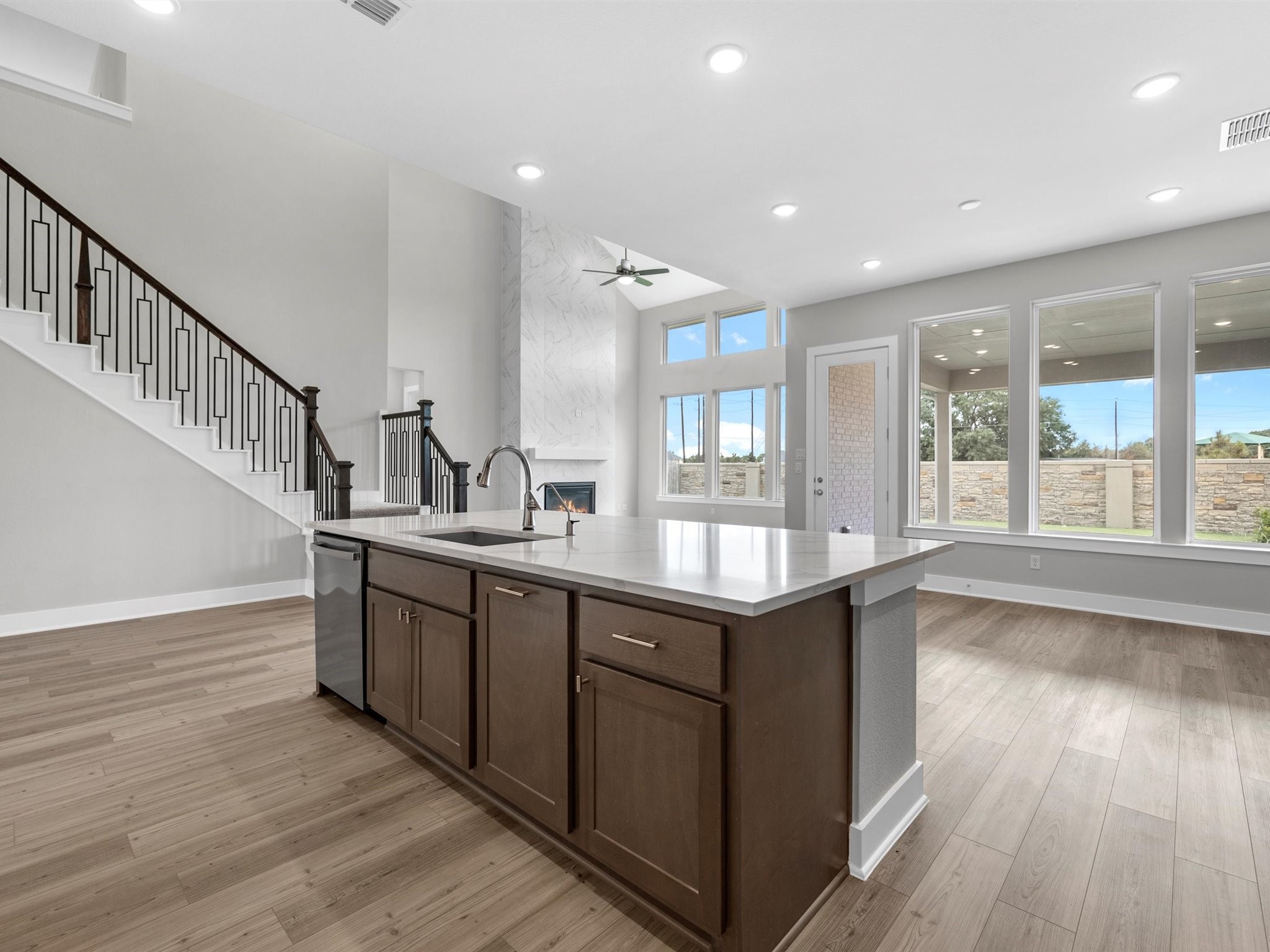 29822 Longleaf Grove Lane Property Photo 4
