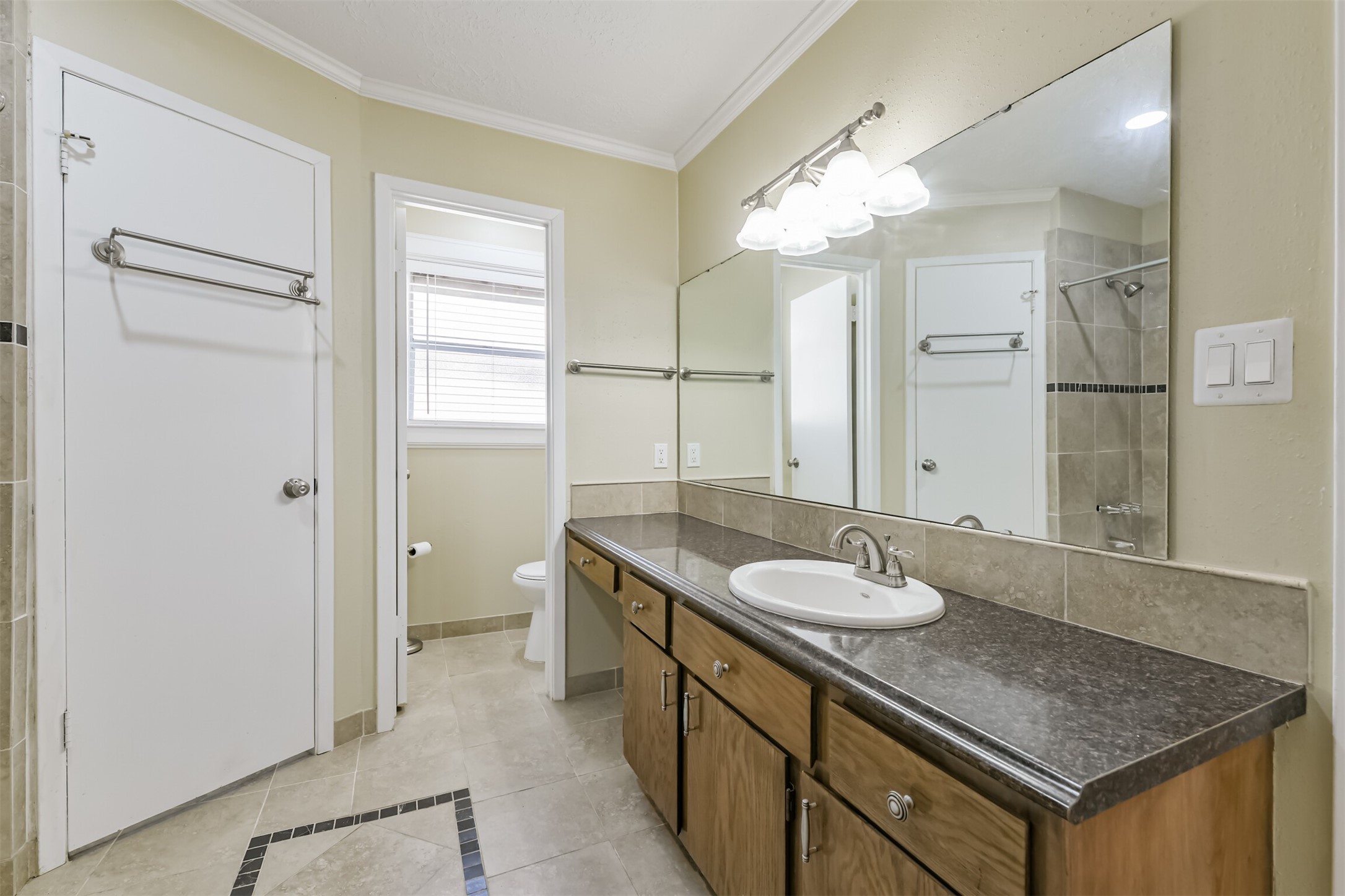 23227 Briarcreek Boulevard Property Photo 18