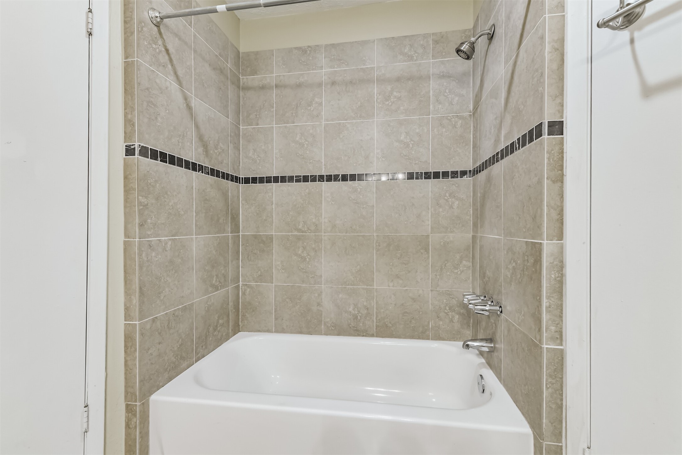 23227 Briarcreek Boulevard Property Photo 20