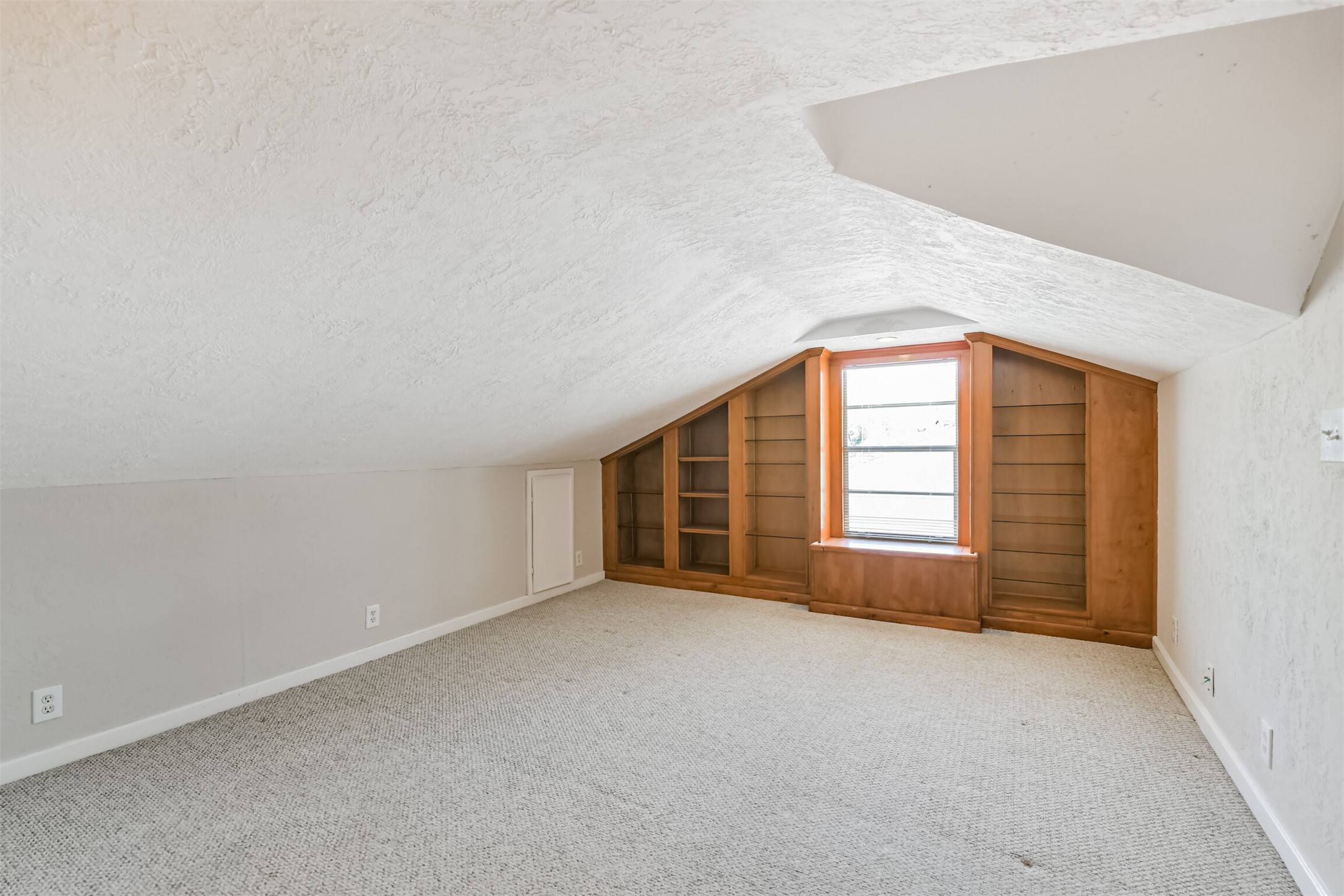 23227 Briarcreek Boulevard Property Photo 31