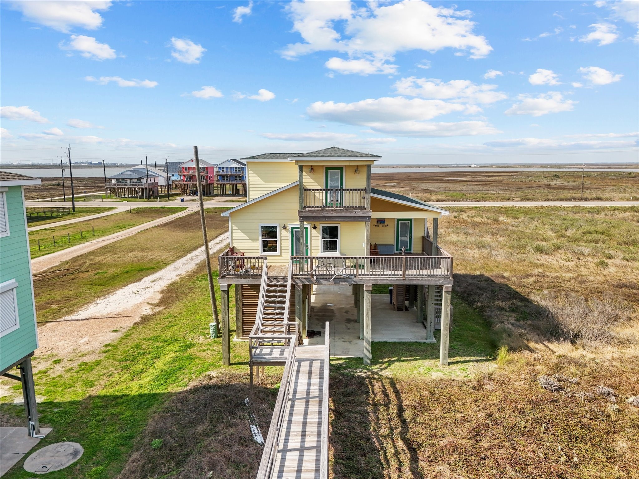2032 Blue Water Highway Property Photo 1