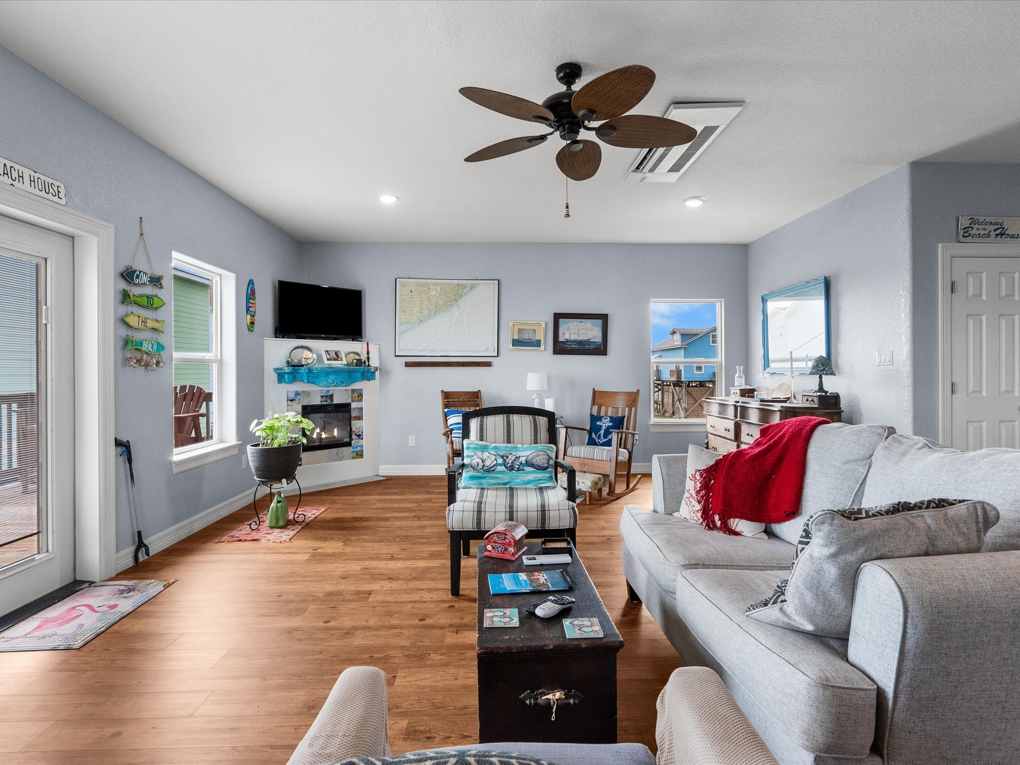 2032 Blue Water Highway Property Photo 16