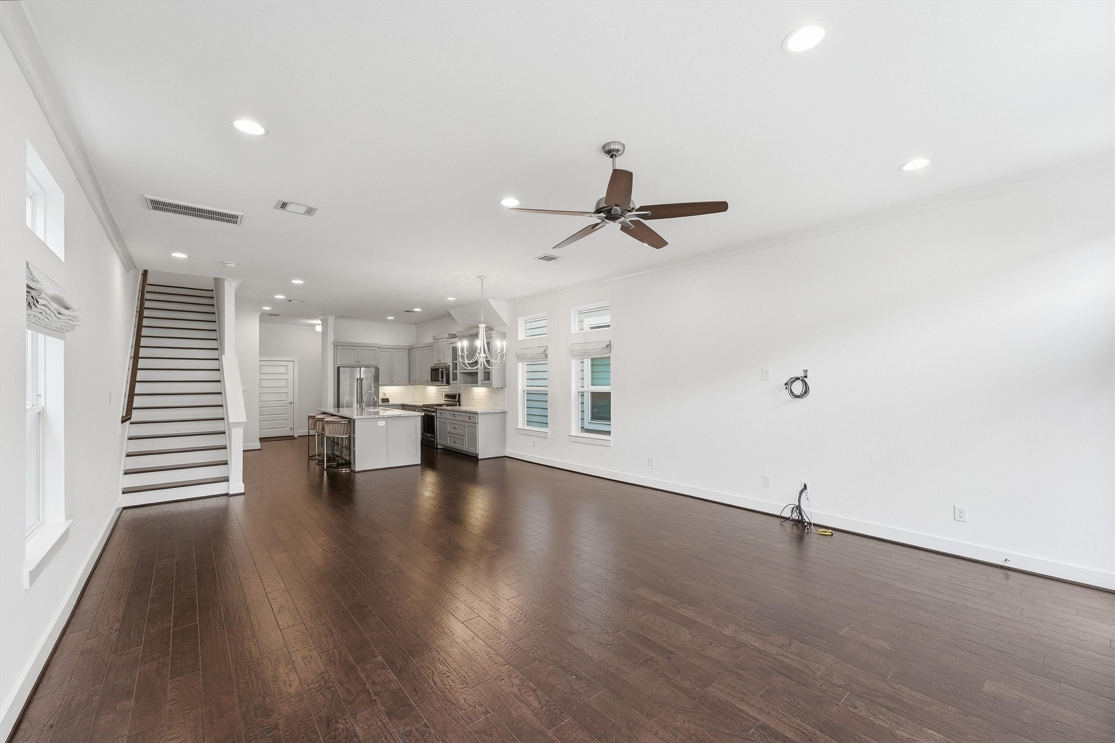 5326 Darling Street Property Photo 13