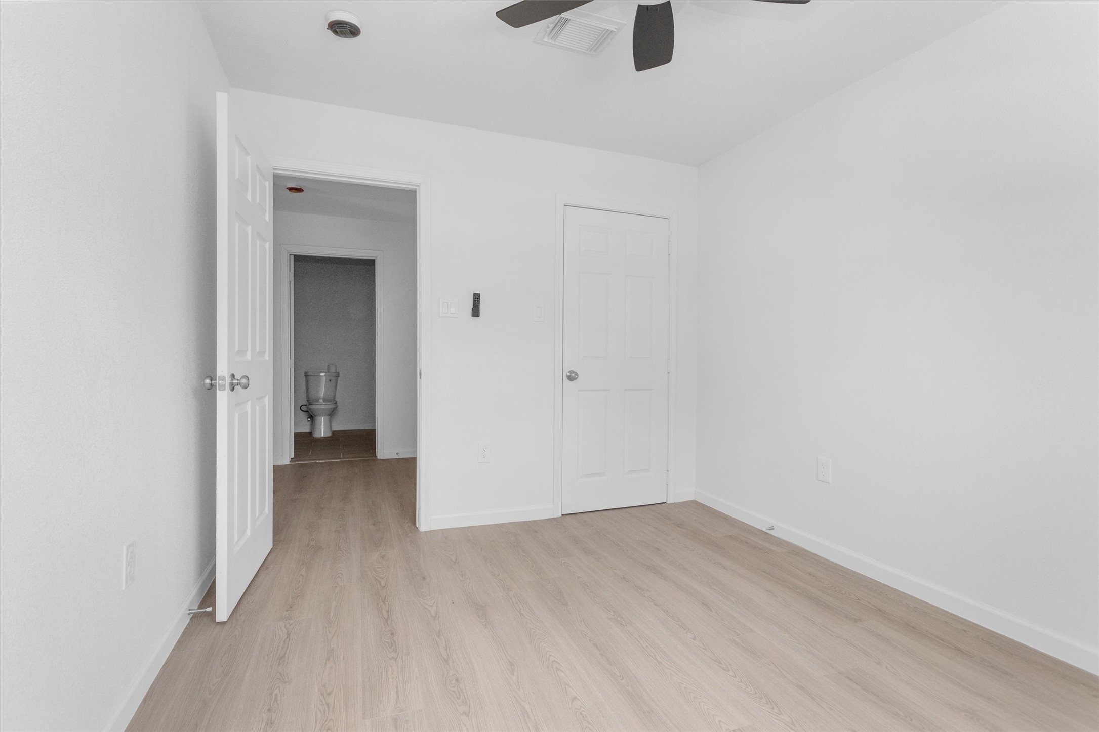 16016 Green Manor Drive C Property Photo 11