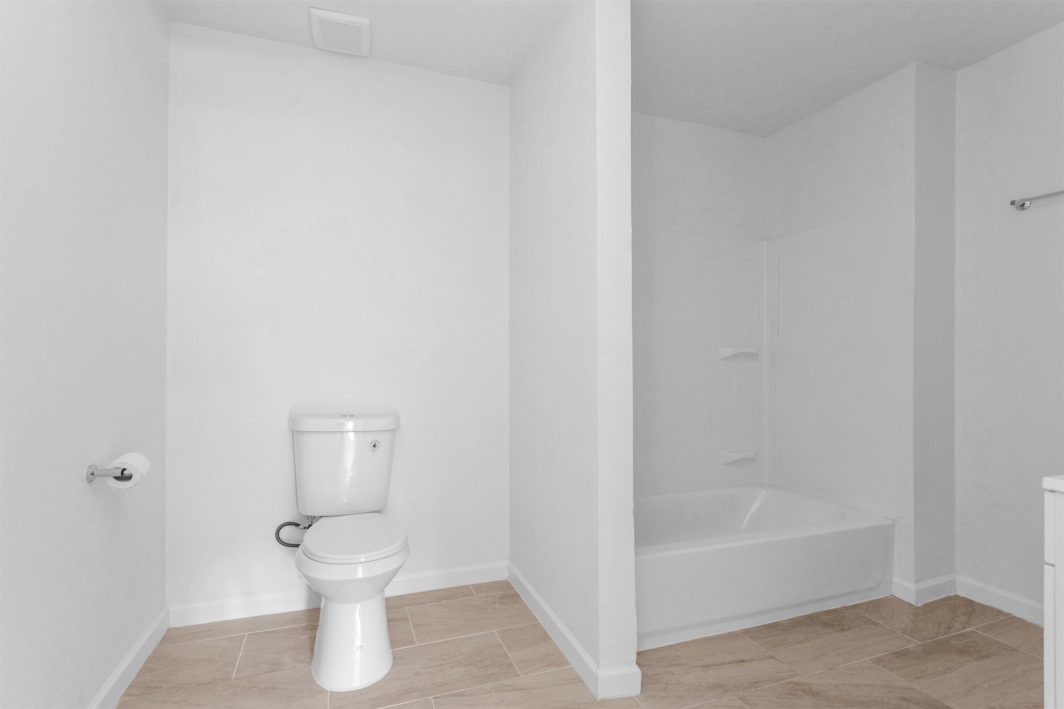 16016 Green Manor Drive C Property Photo 14