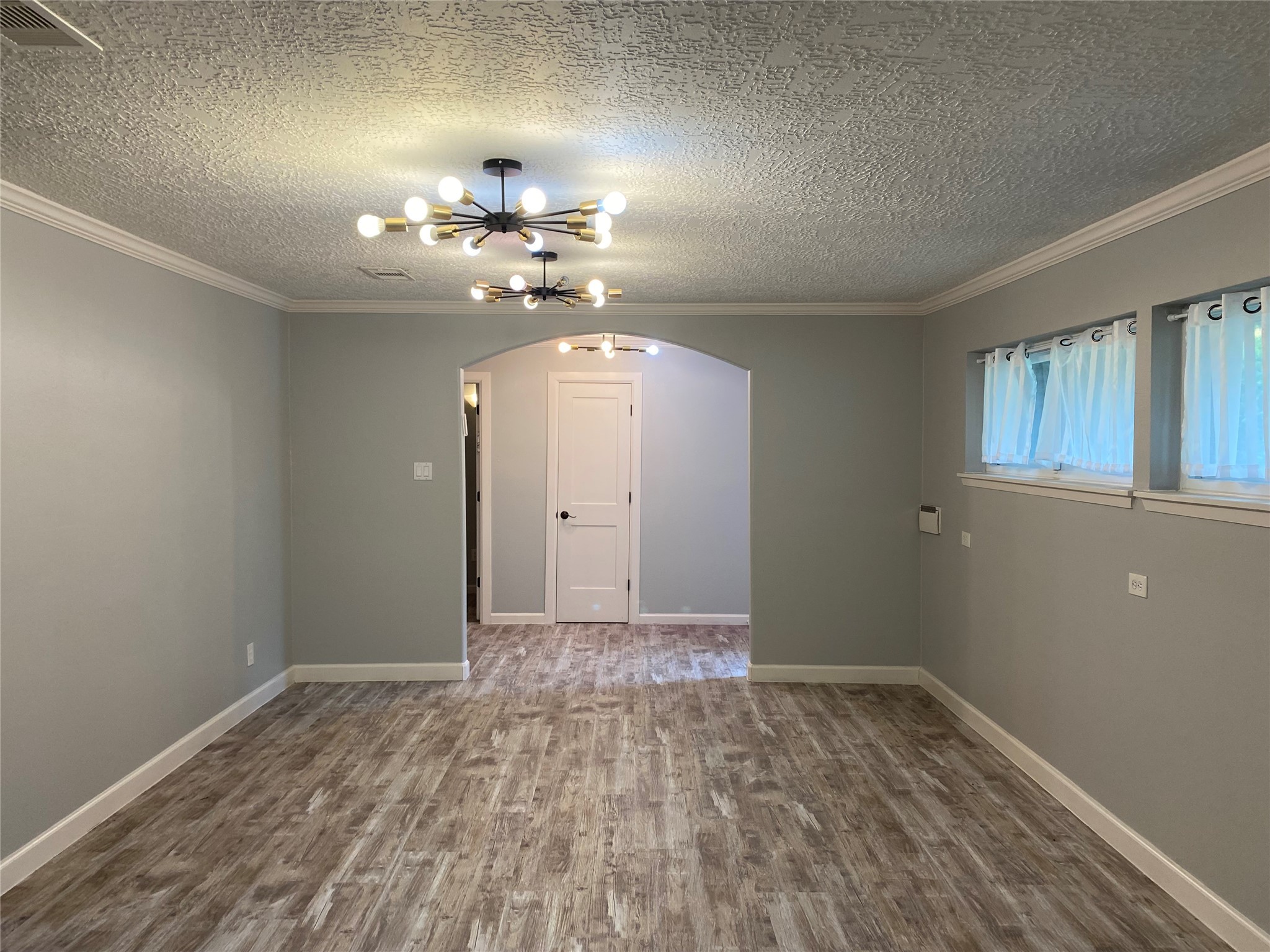 9614 Greenwillow Street Property Photo 6