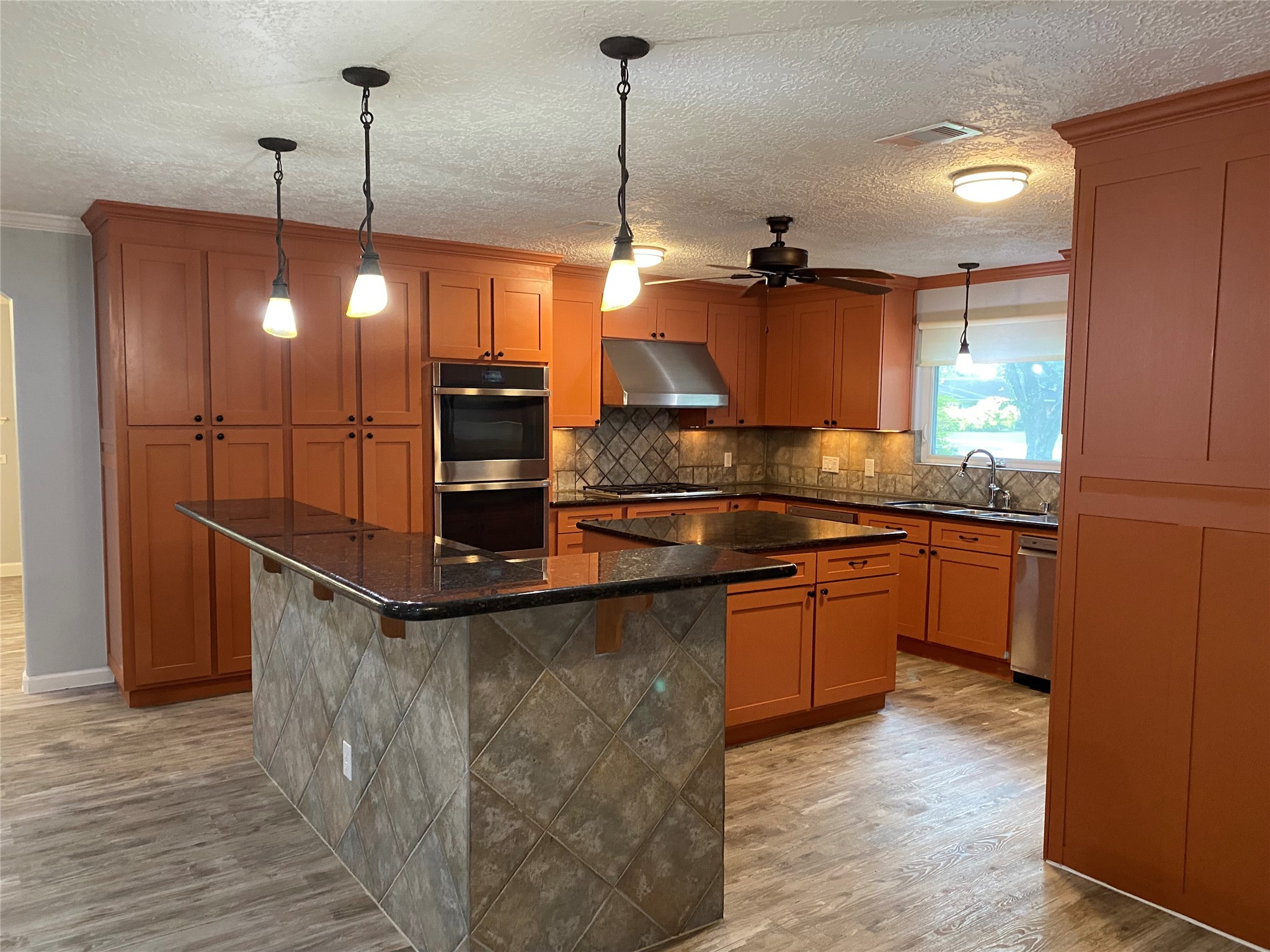 9614 Greenwillow Street Property Photo 15
