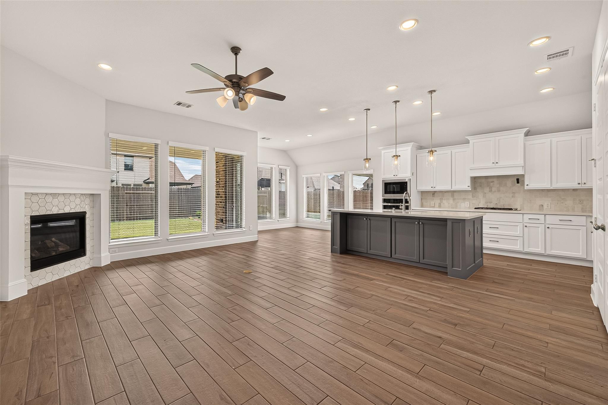 7614 Zinnia Blossom Lane Property Photo 14