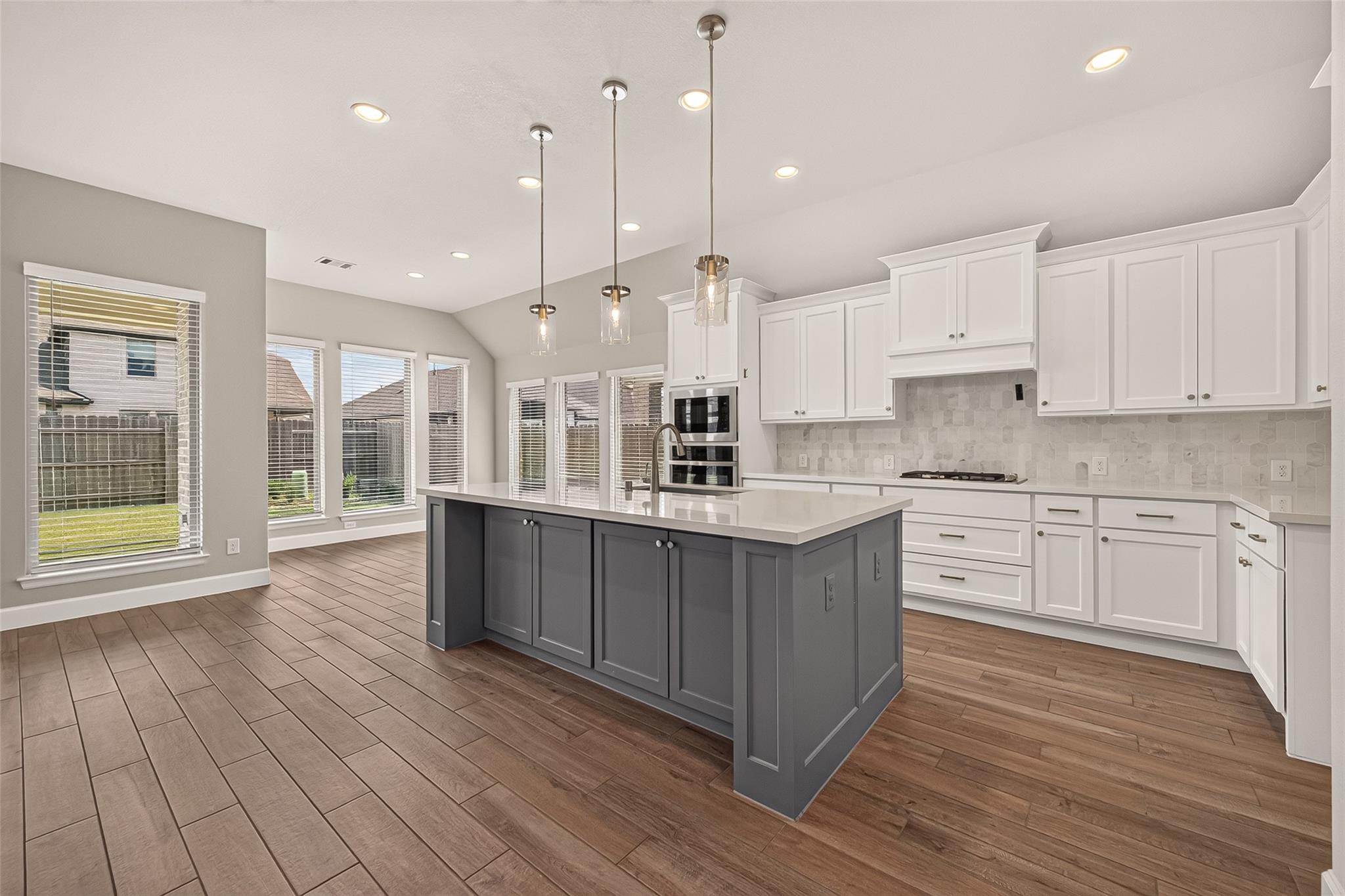 7614 Zinnia Blossom Lane Property Photo 16