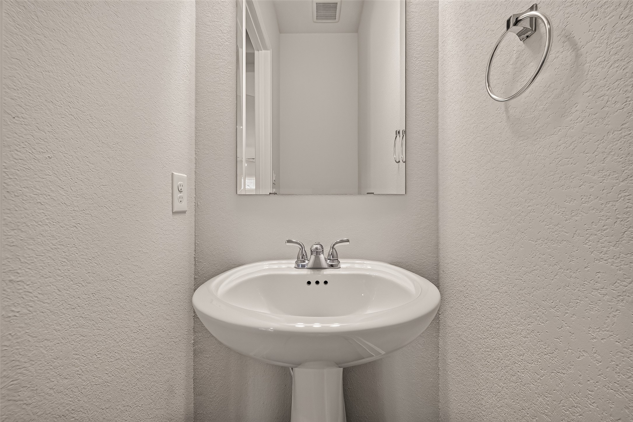 7614 Zinnia Blossom Lane Property Photo 27