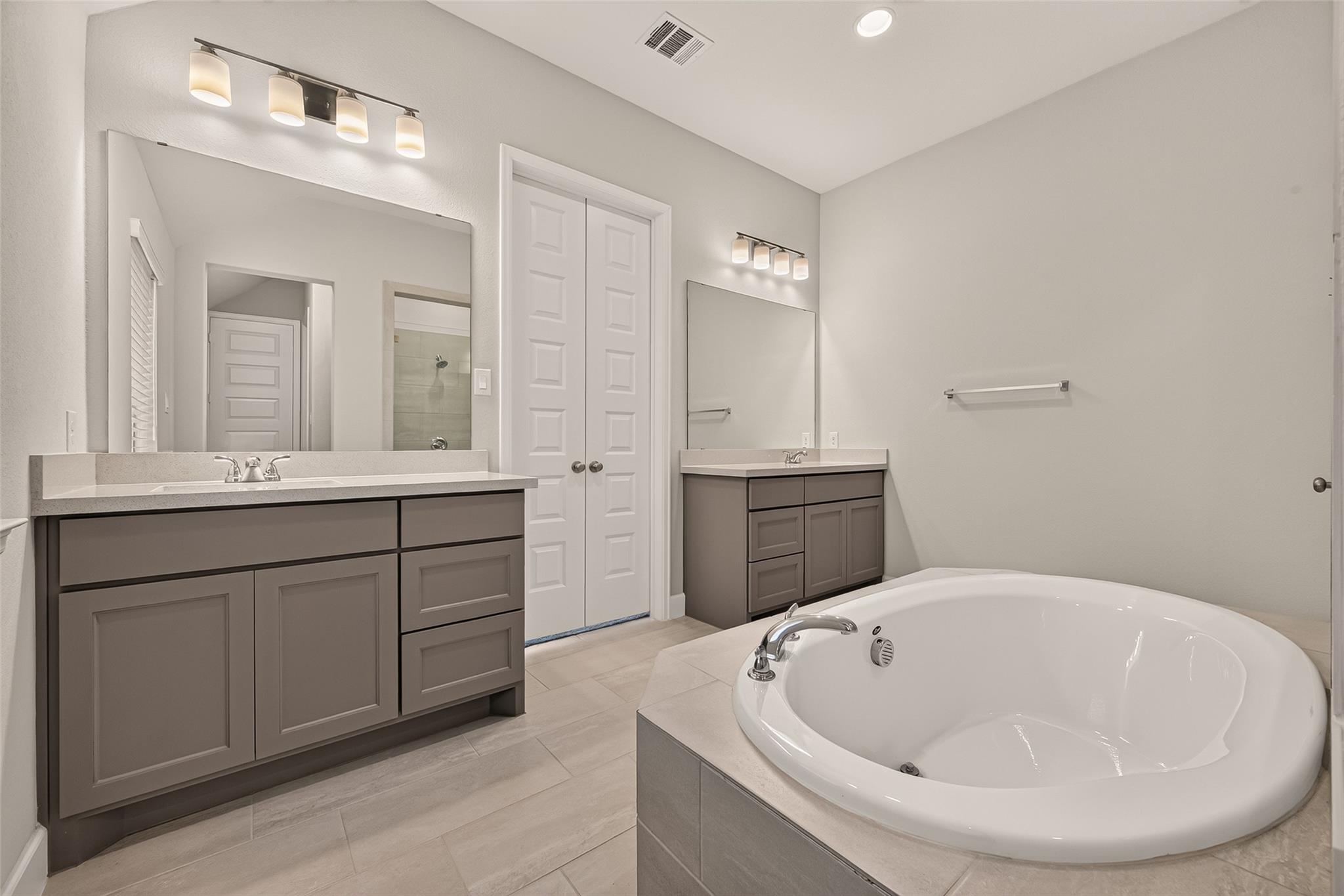 7614 Zinnia Blossom Lane Property Photo 43