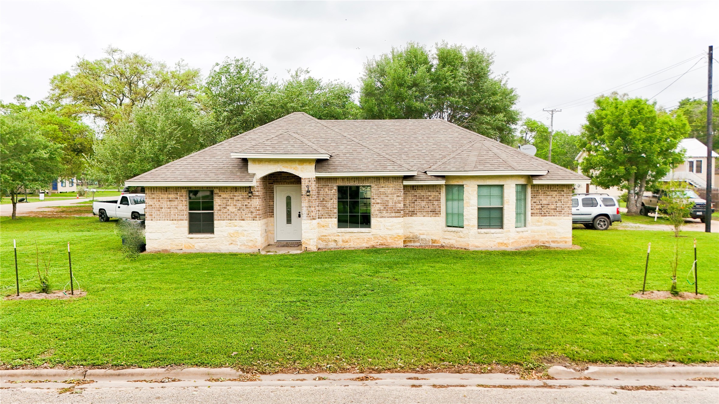 513 Lincoln Street Property Photo