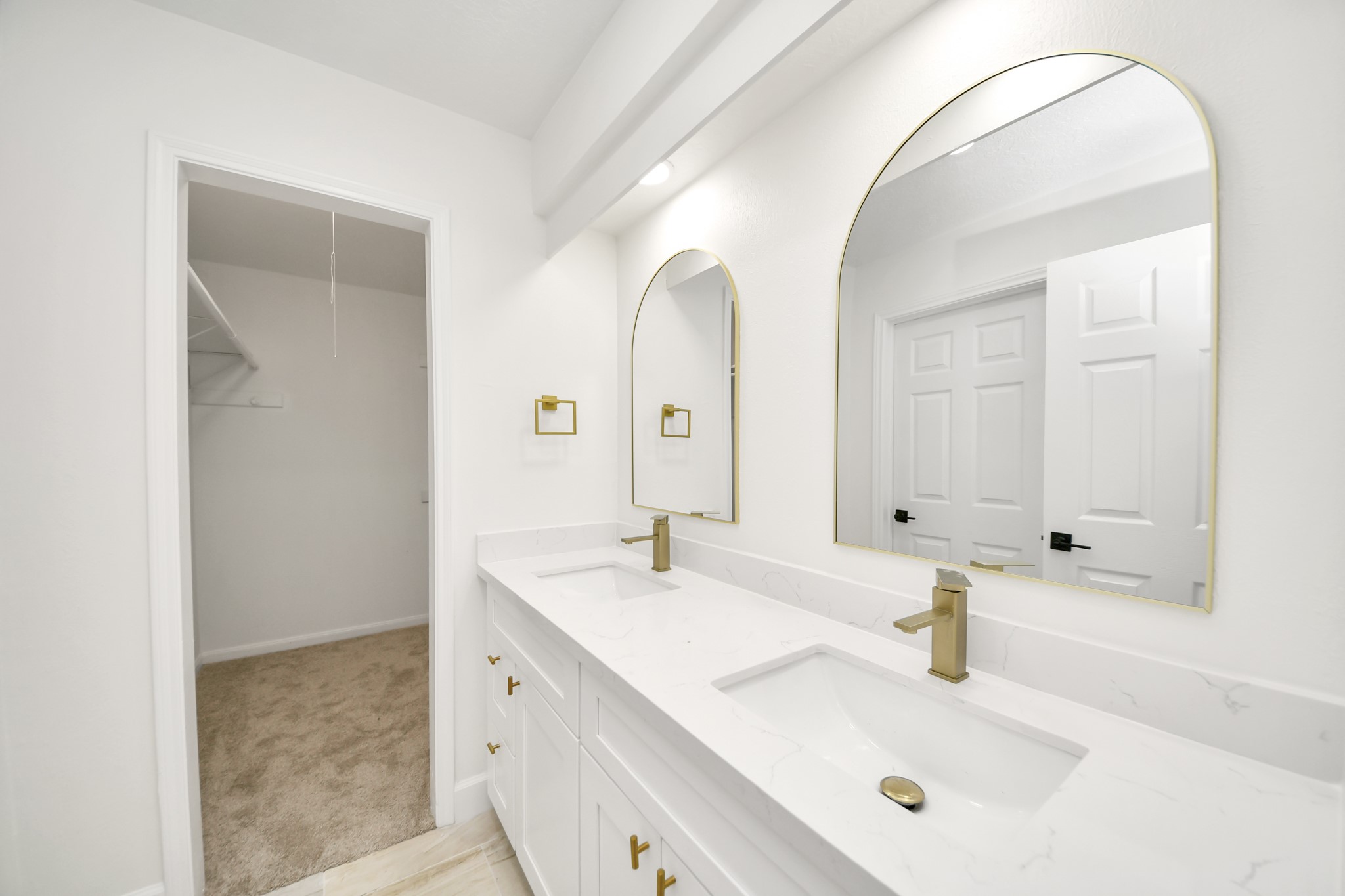 16310 Havenhurst Drive Property Photo 26