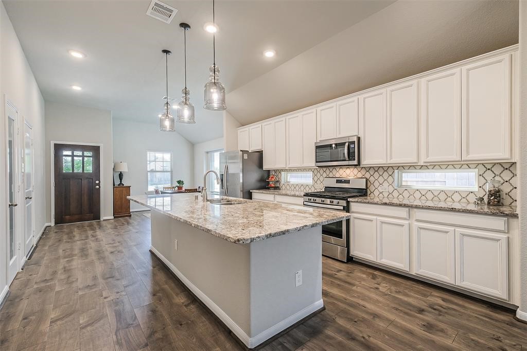 14930 Cutleaf Lane Property Photo 13