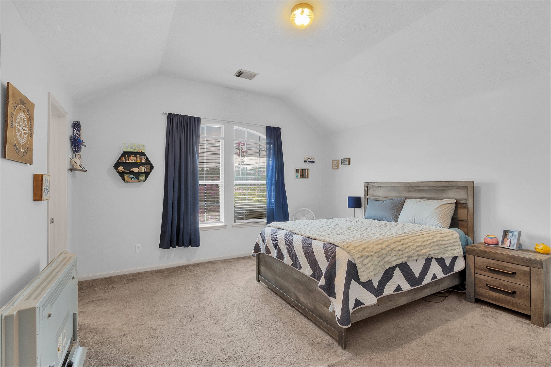 13736 Bighorn Trail Property Photo 14