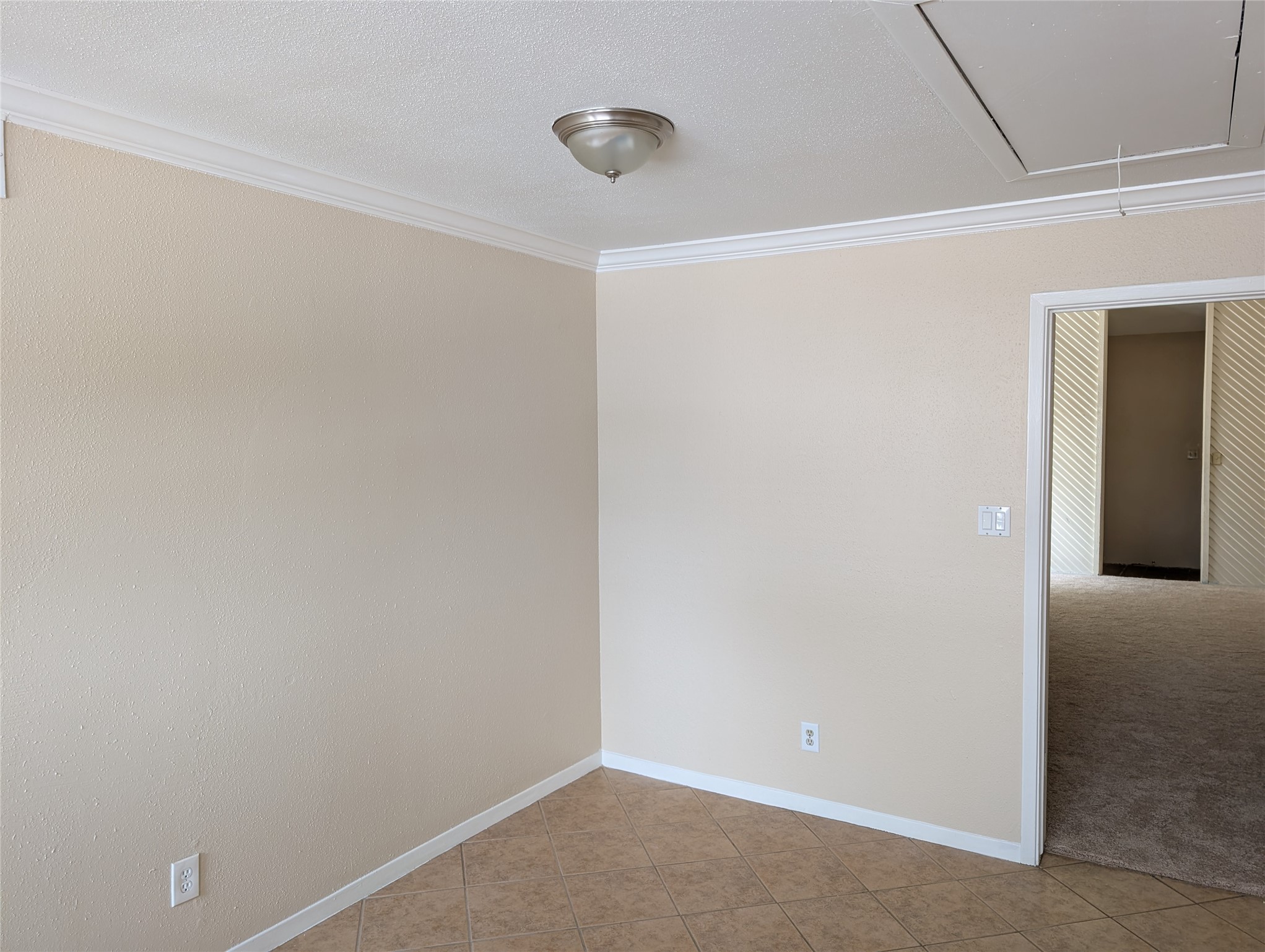 6401 Deihl 103 Property Photo 11