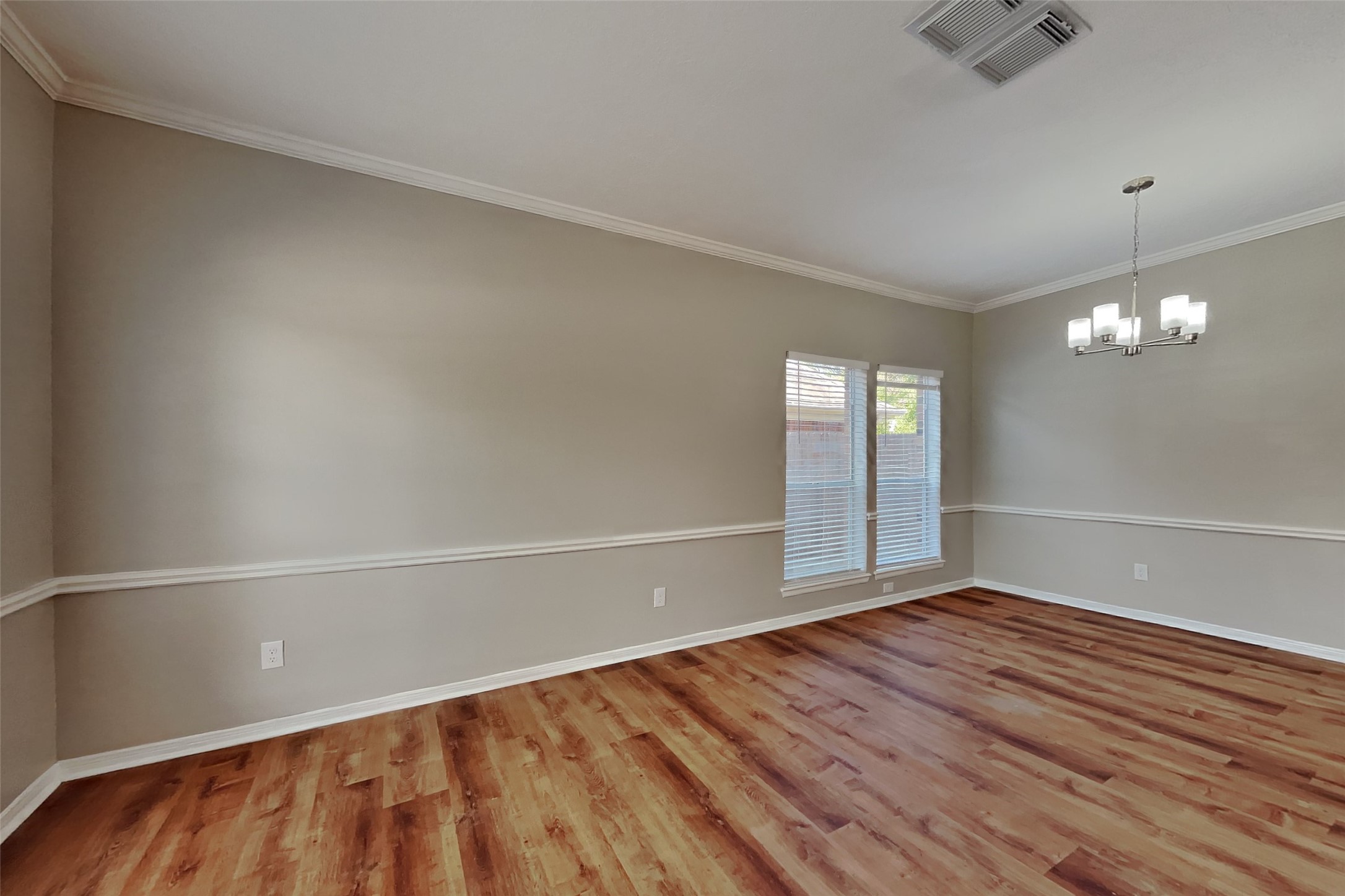 6231 Cotton Field Lane Property Photo 3