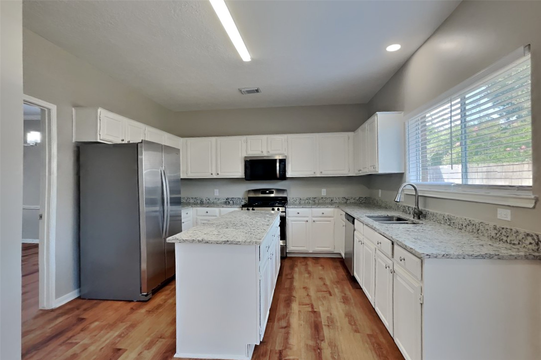 6231 Cotton Field Lane Property Photo 6