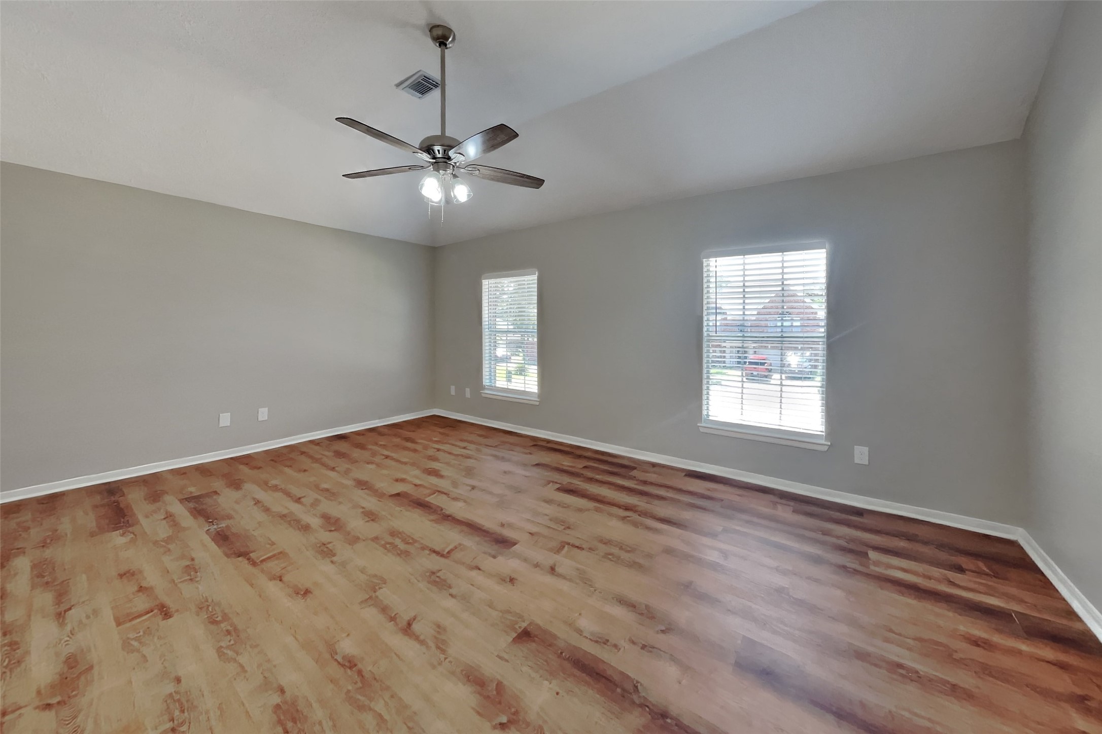 6231 Cotton Field Lane Property Photo 8
