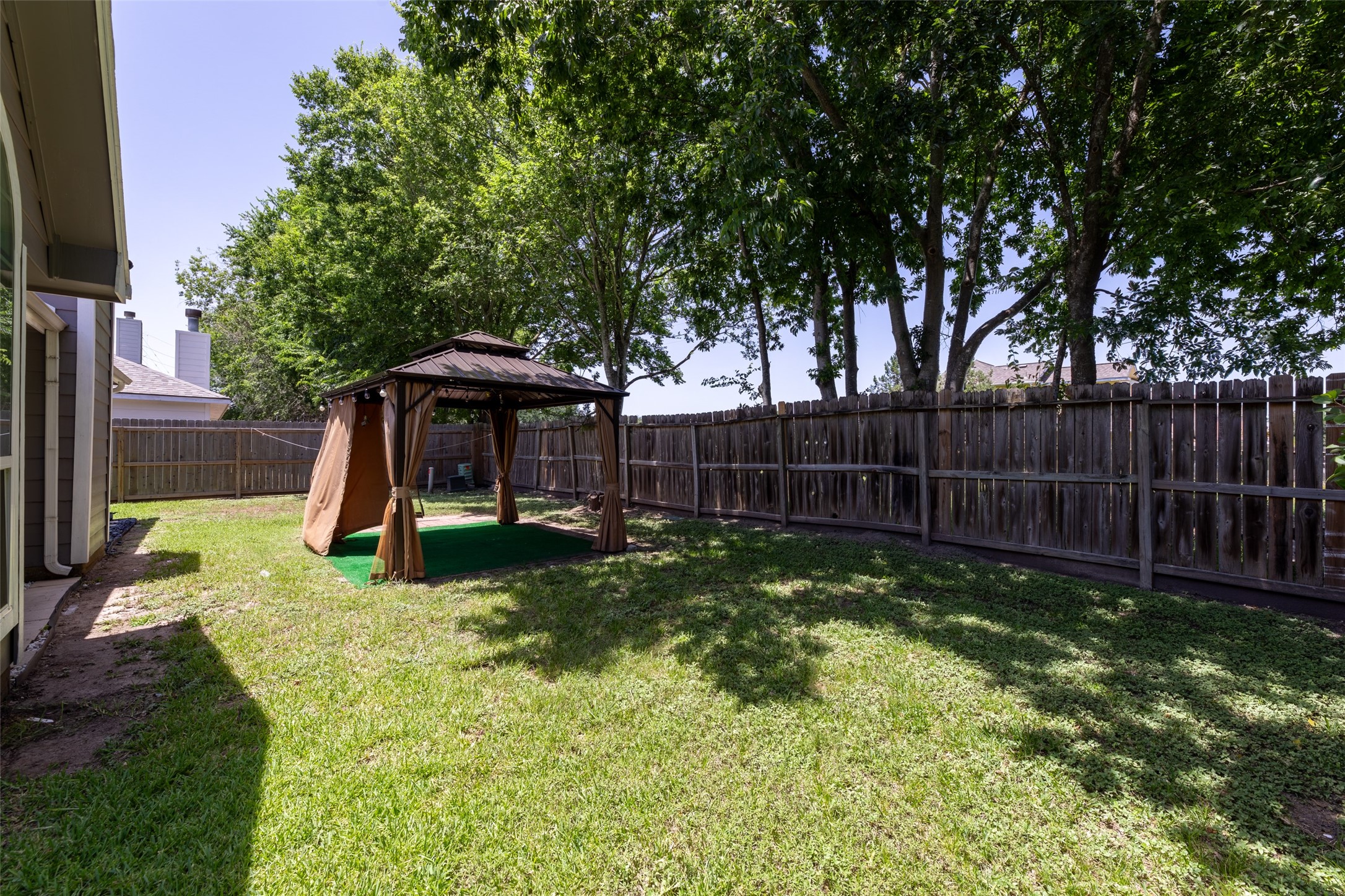 15006 Sapling Oak Court Property Photo 3