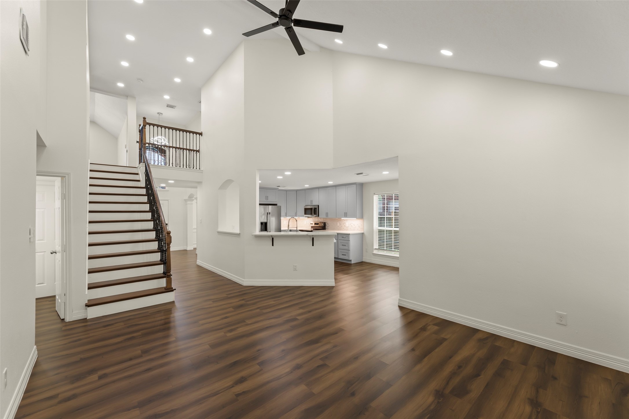 15006 Sapling Oak Court Property Photo 4