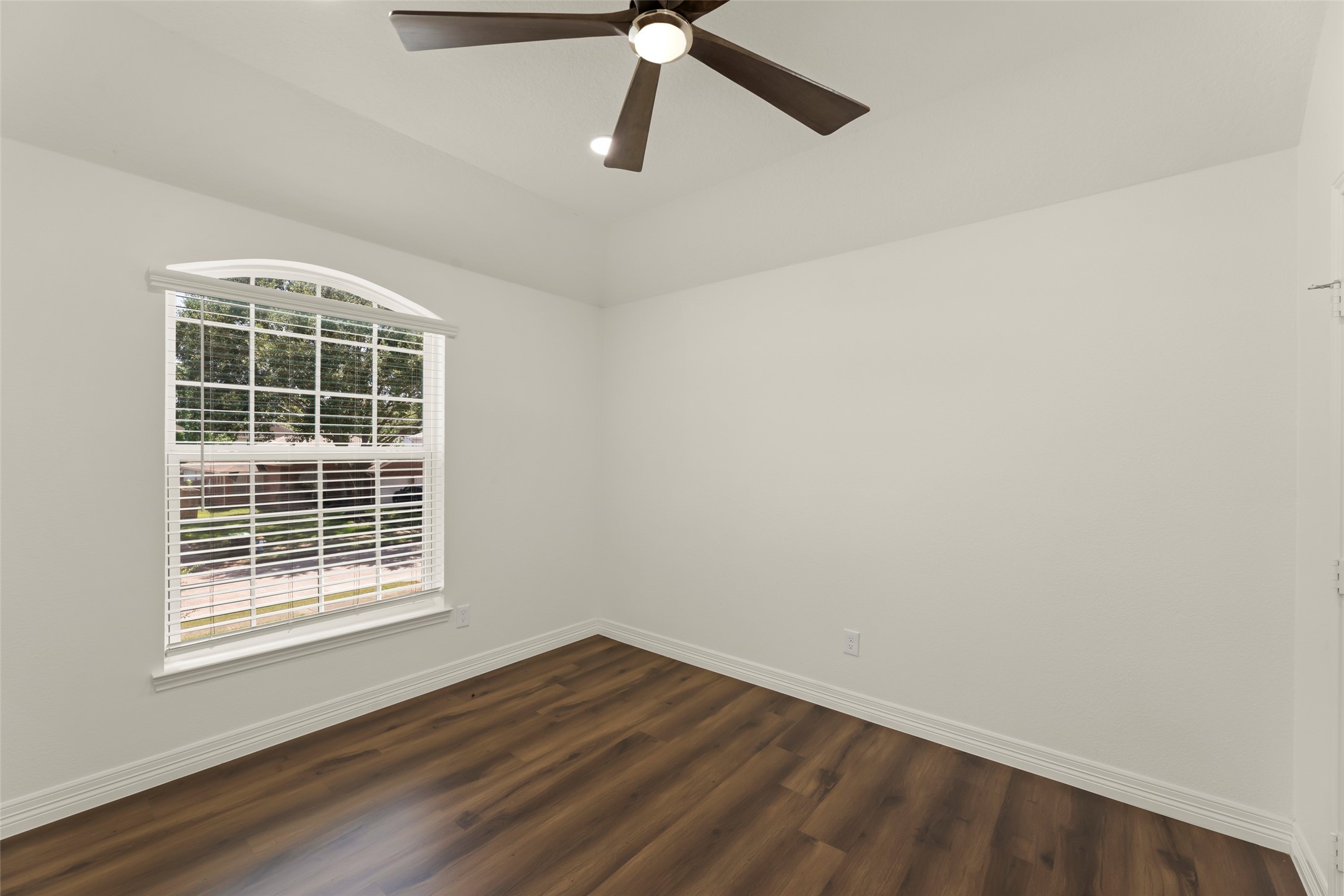 15006 Sapling Oak Court Property Photo 15
