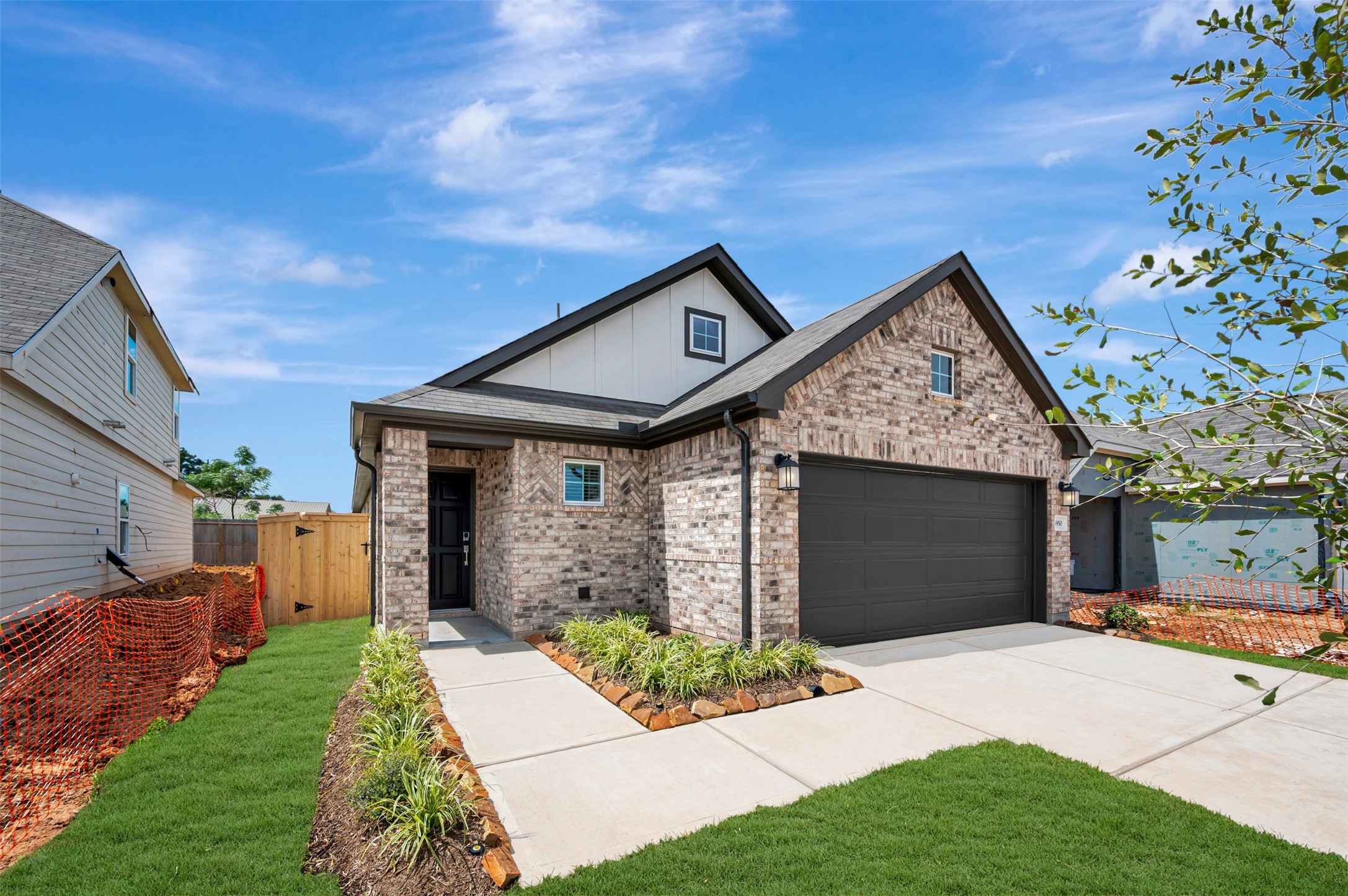 5950 Texas Sun Drive Property Photo 2