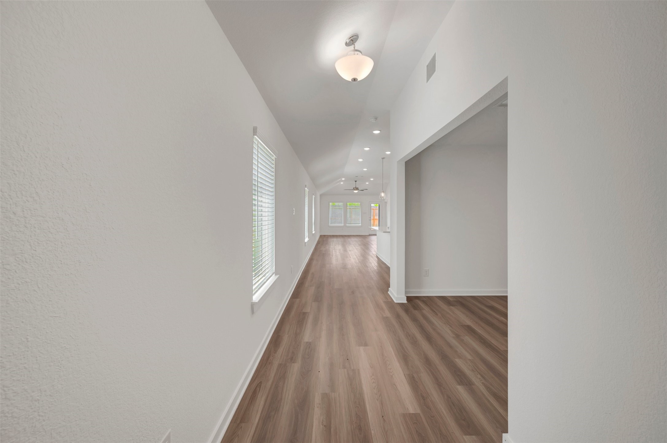 5950 Texas Sun Drive Property Photo 8