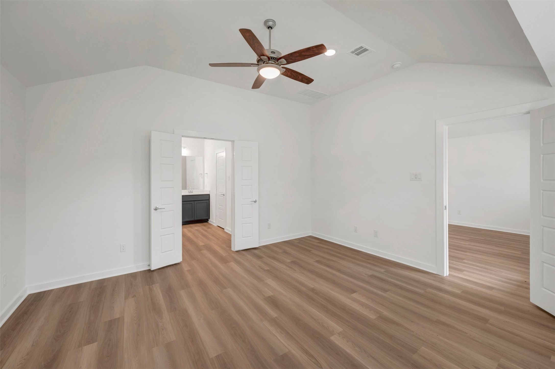 5950 Texas Sun Drive Property Photo 13