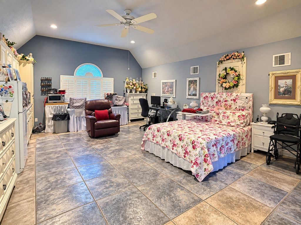 15777 Skeg Drive Property Photo 41