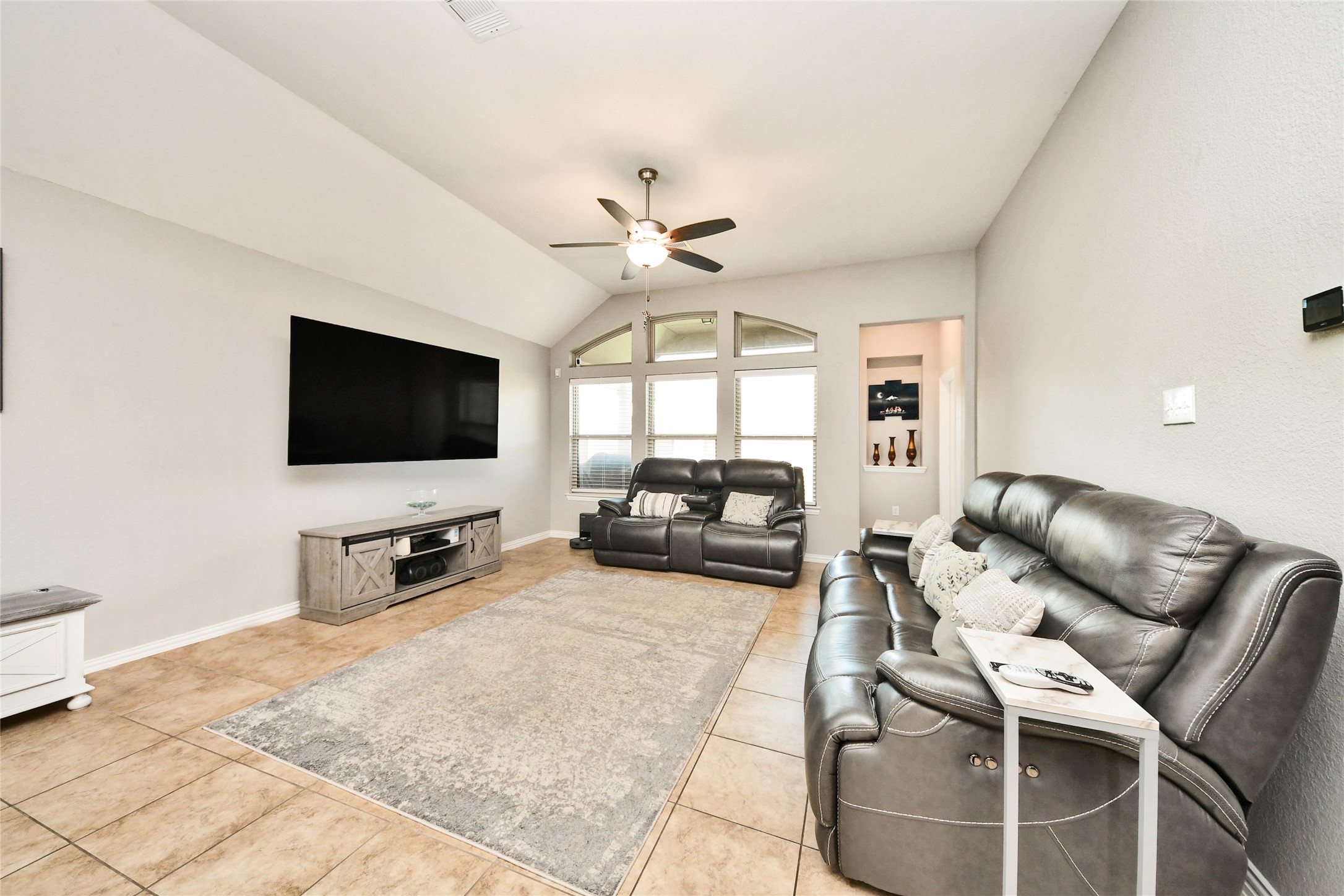 12527 Sabine Point Drive Property Photo 17