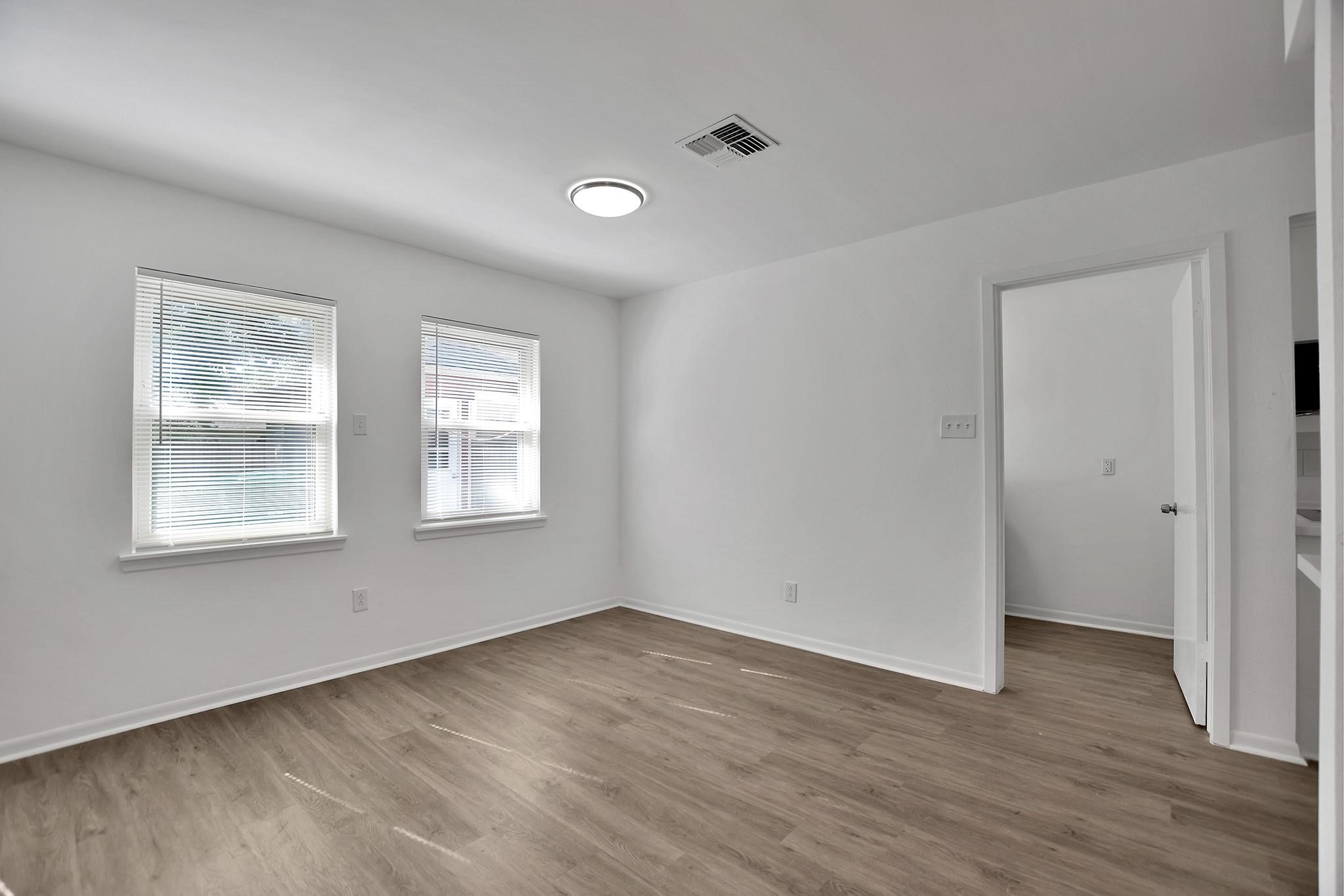 10513 Moorberry Lane Property Photo 13