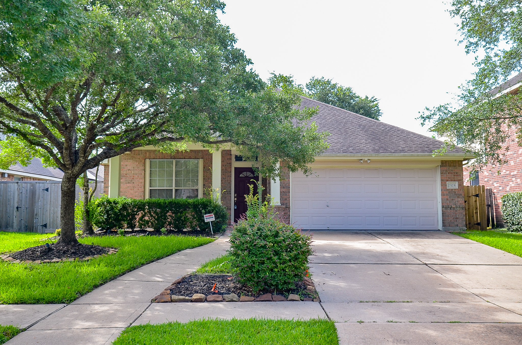 23231 Century Plant Drive Property Photo 12