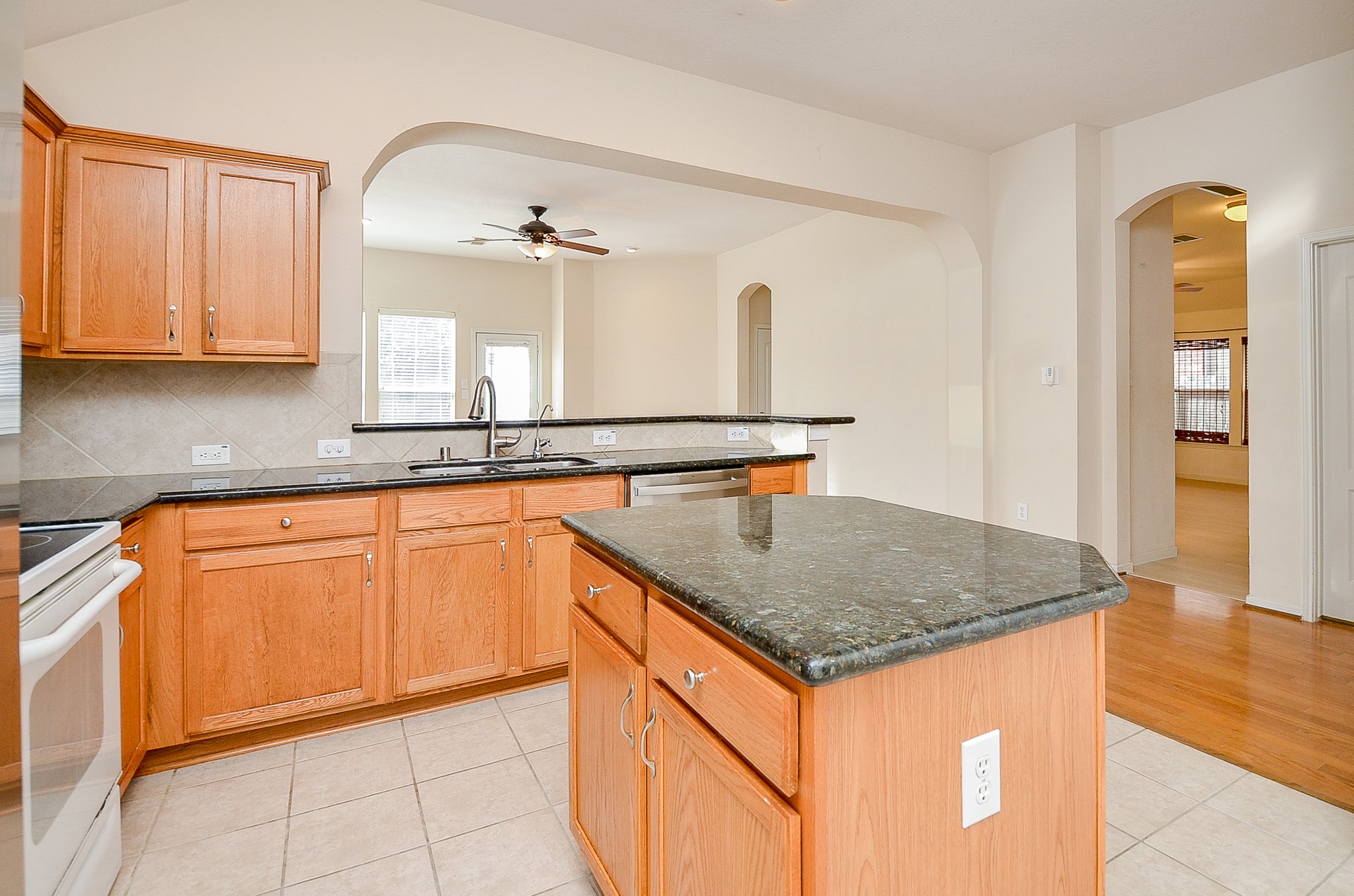 23231 Century Plant Drive Property Photo 25