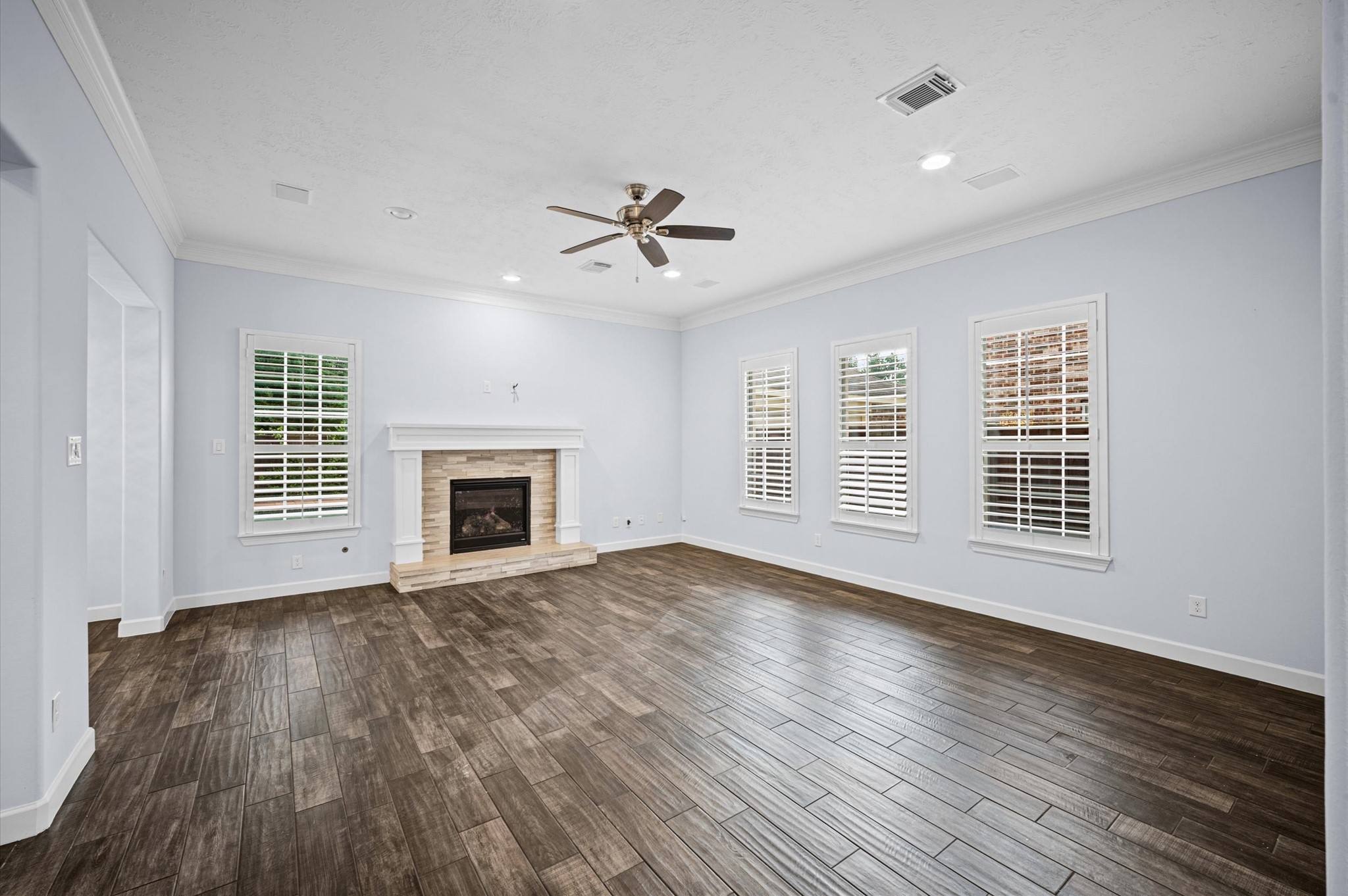 5510 Darschelle Drive Property Photo 14
