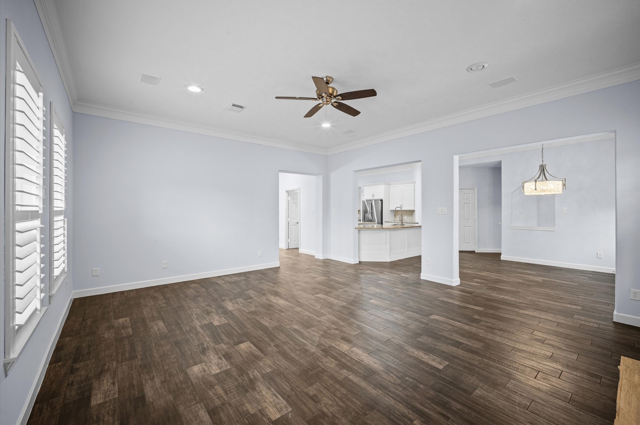 5510 Darschelle Drive Property Photo 15