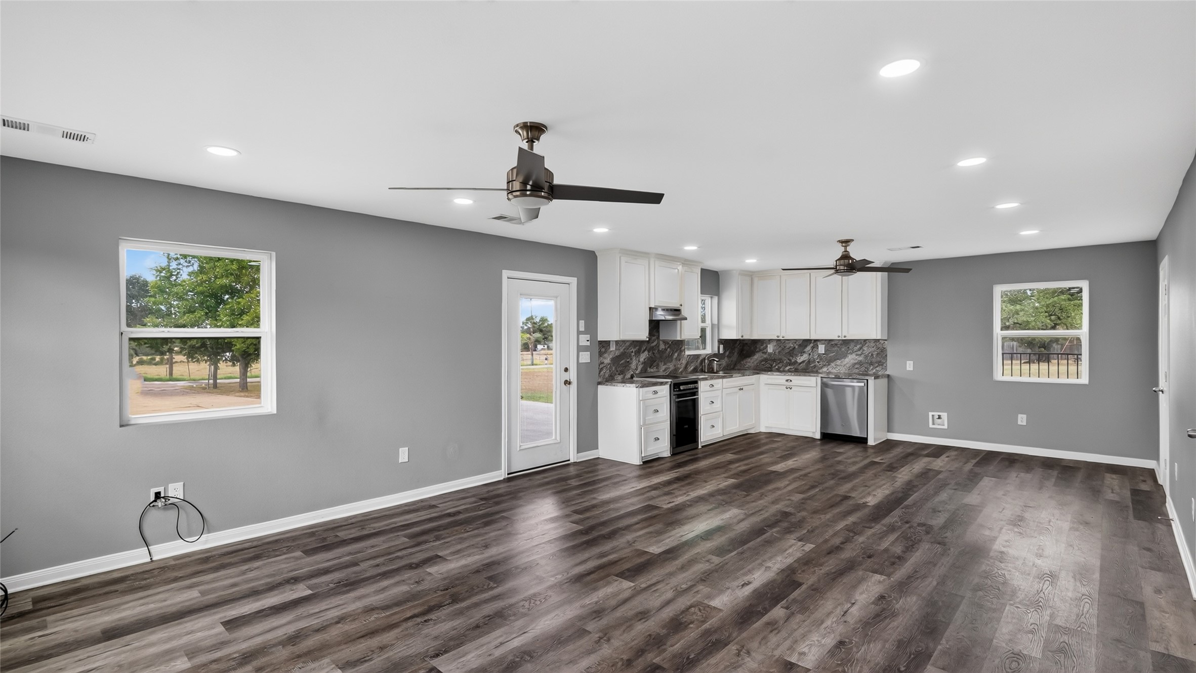 407 Rane Lane Property Photo 25