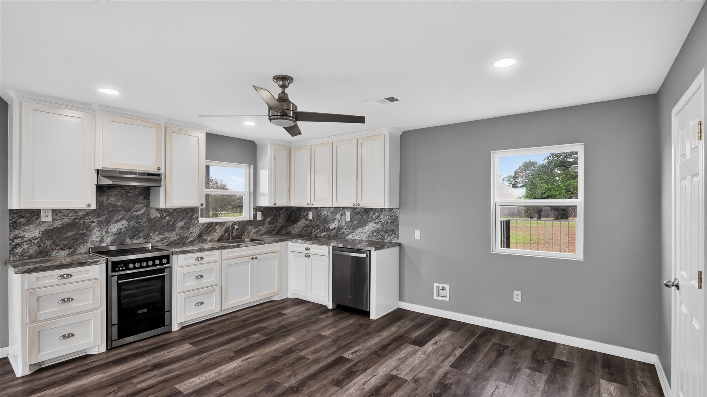407 Rane Lane Property Photo 27