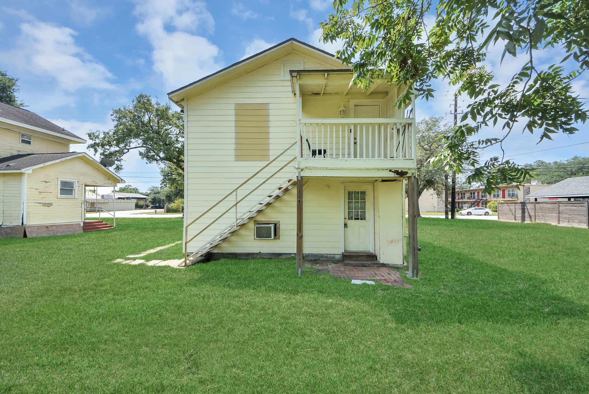 3415 Dover Property Photo 12