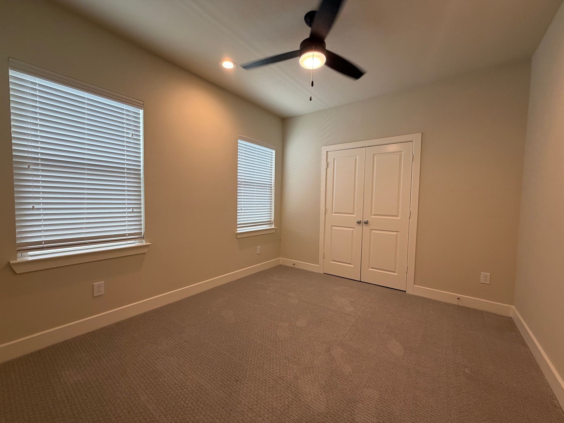 5915 Haring Lane Property Photo 13